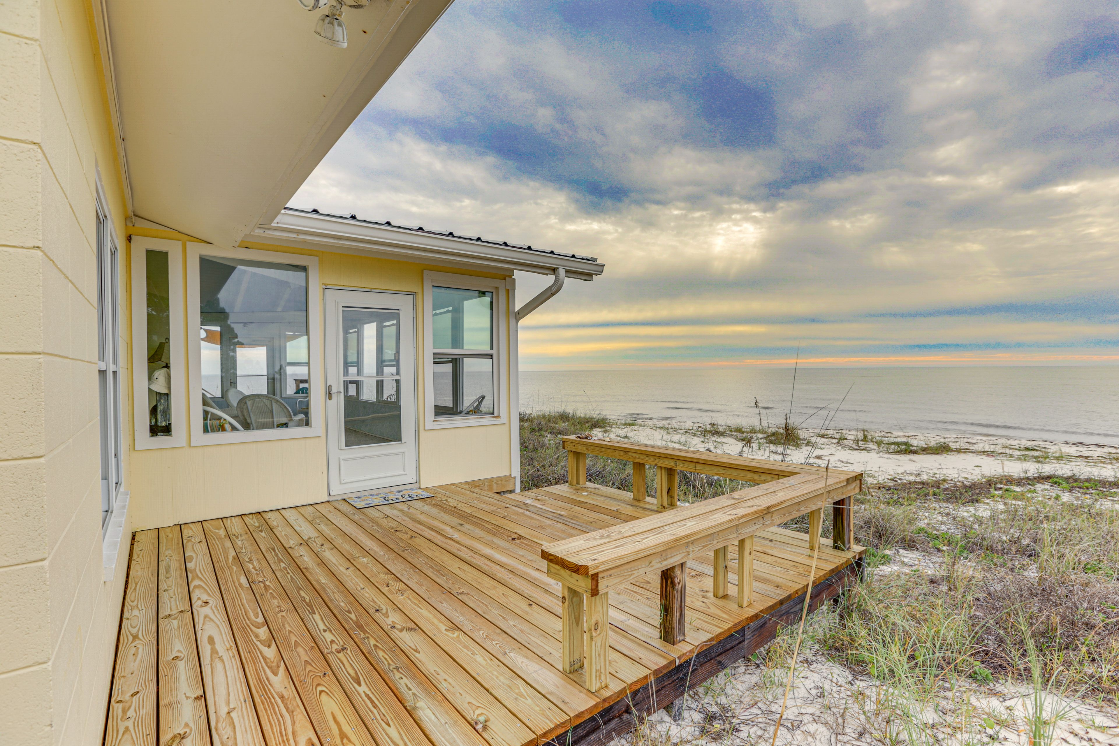 Side Deck