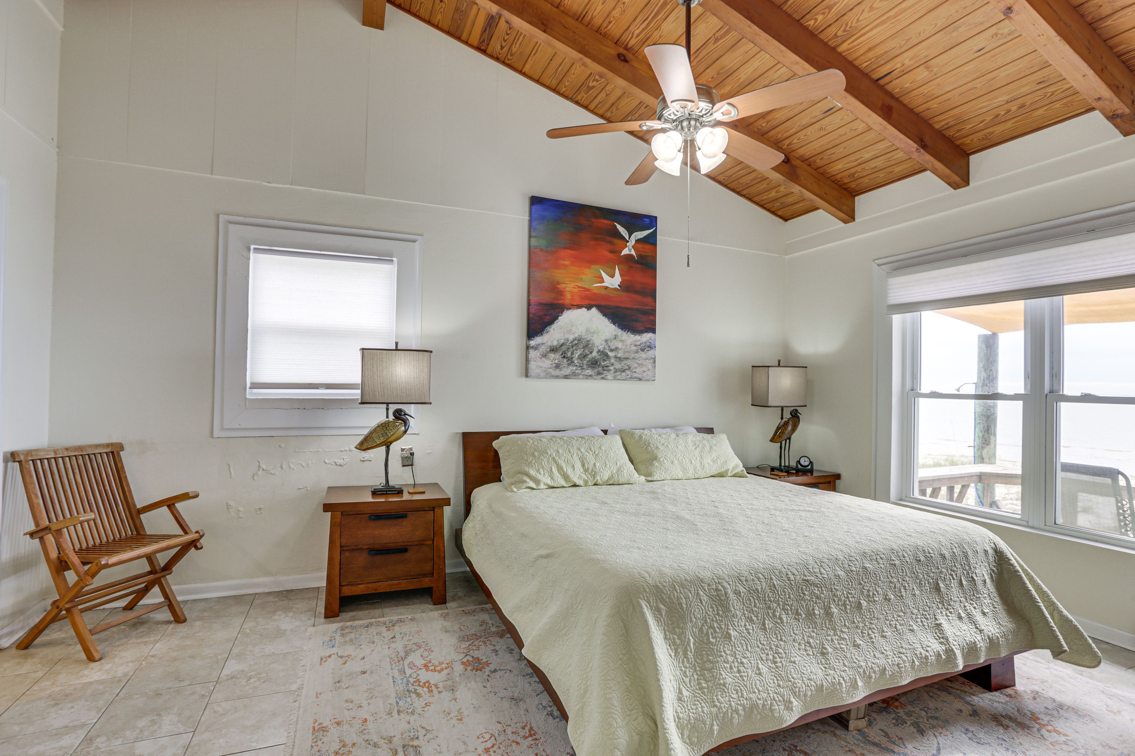 Bedroom 1 | King Bed | Linens Provided