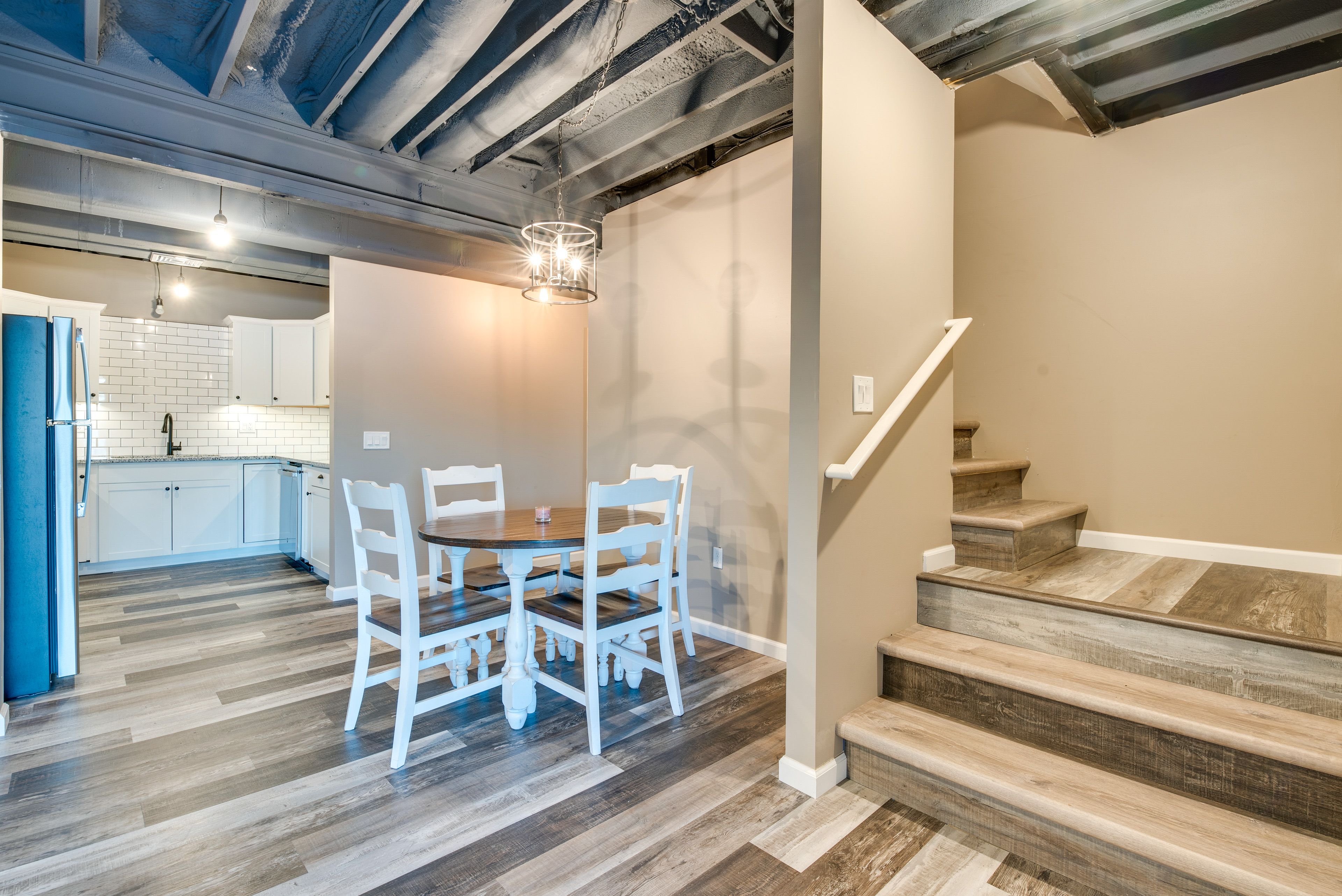 Basement | Full Kitchen