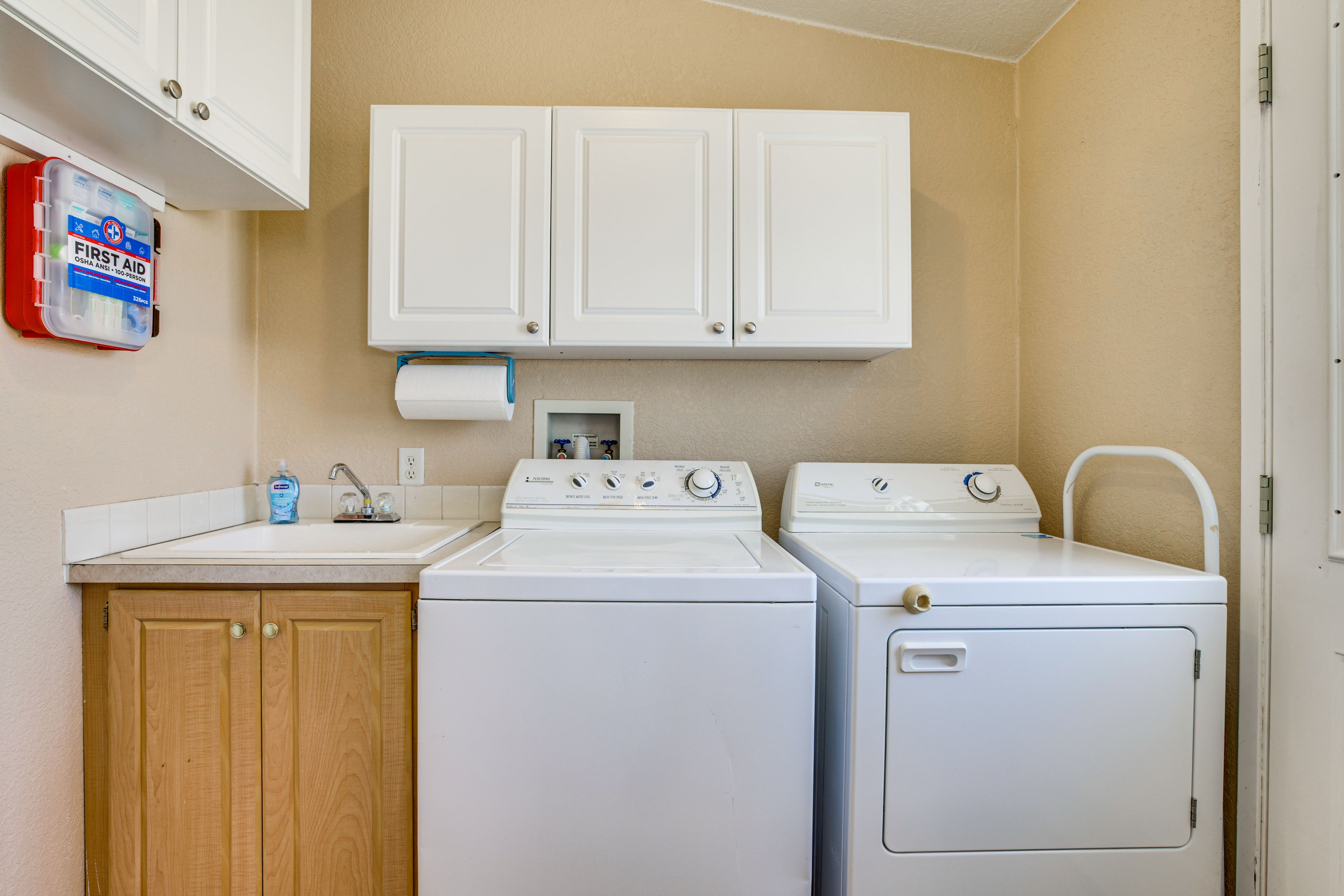 Washer & Dryer