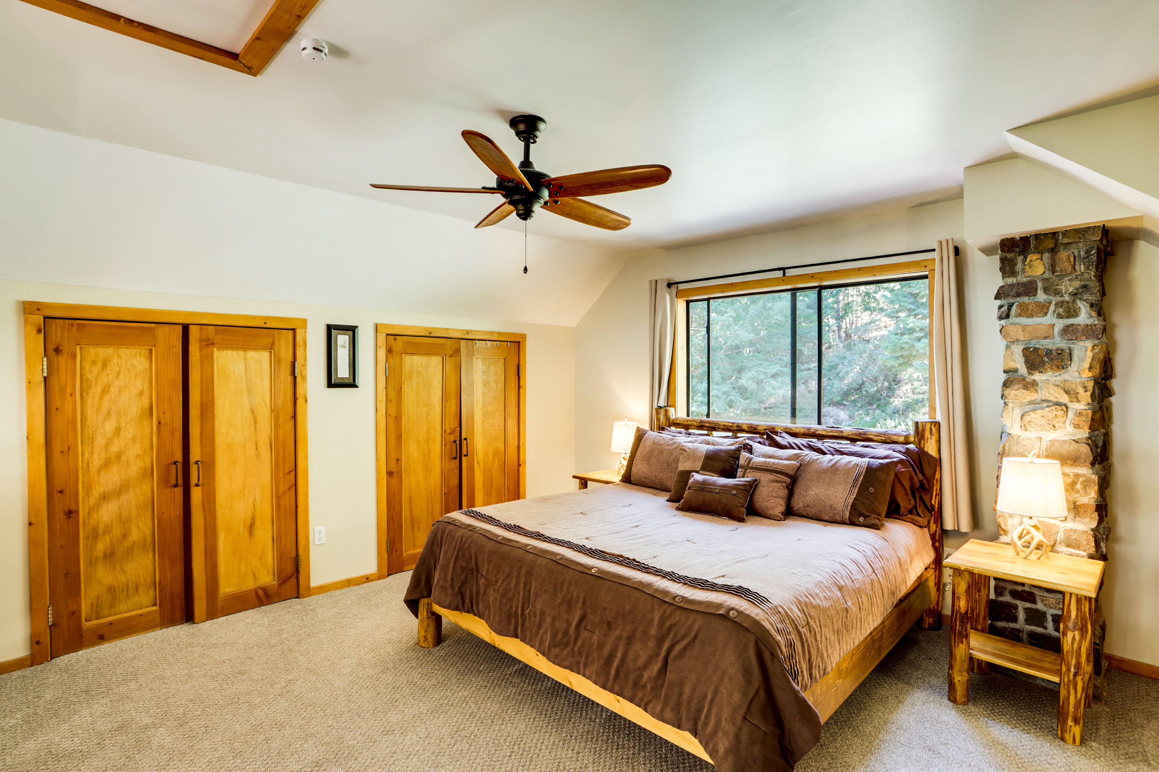Bedroom 3 (Loft) | Upper Level | King Bed