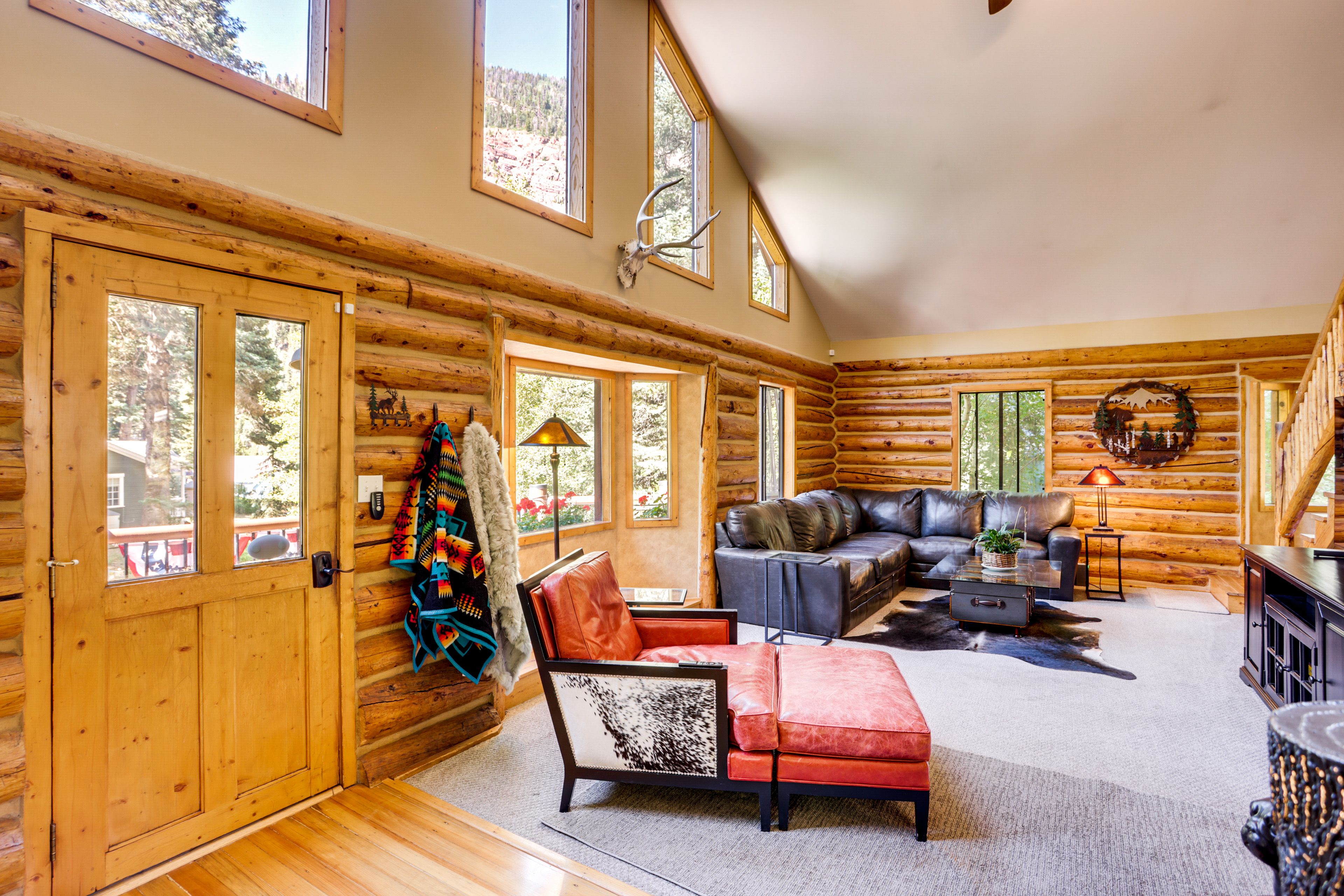 Living Room | Main Level | Free WiFi | Central Heating | Smart TV