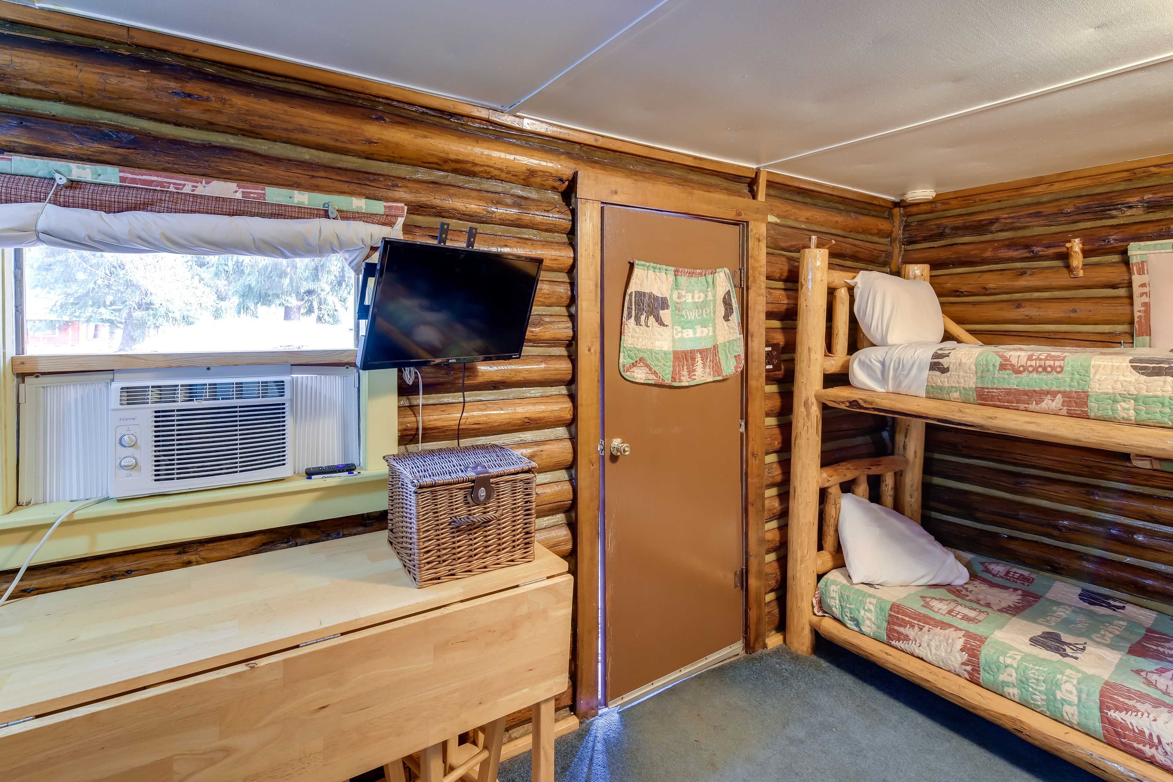 Studio | Window A/C Unit | Electric Heating