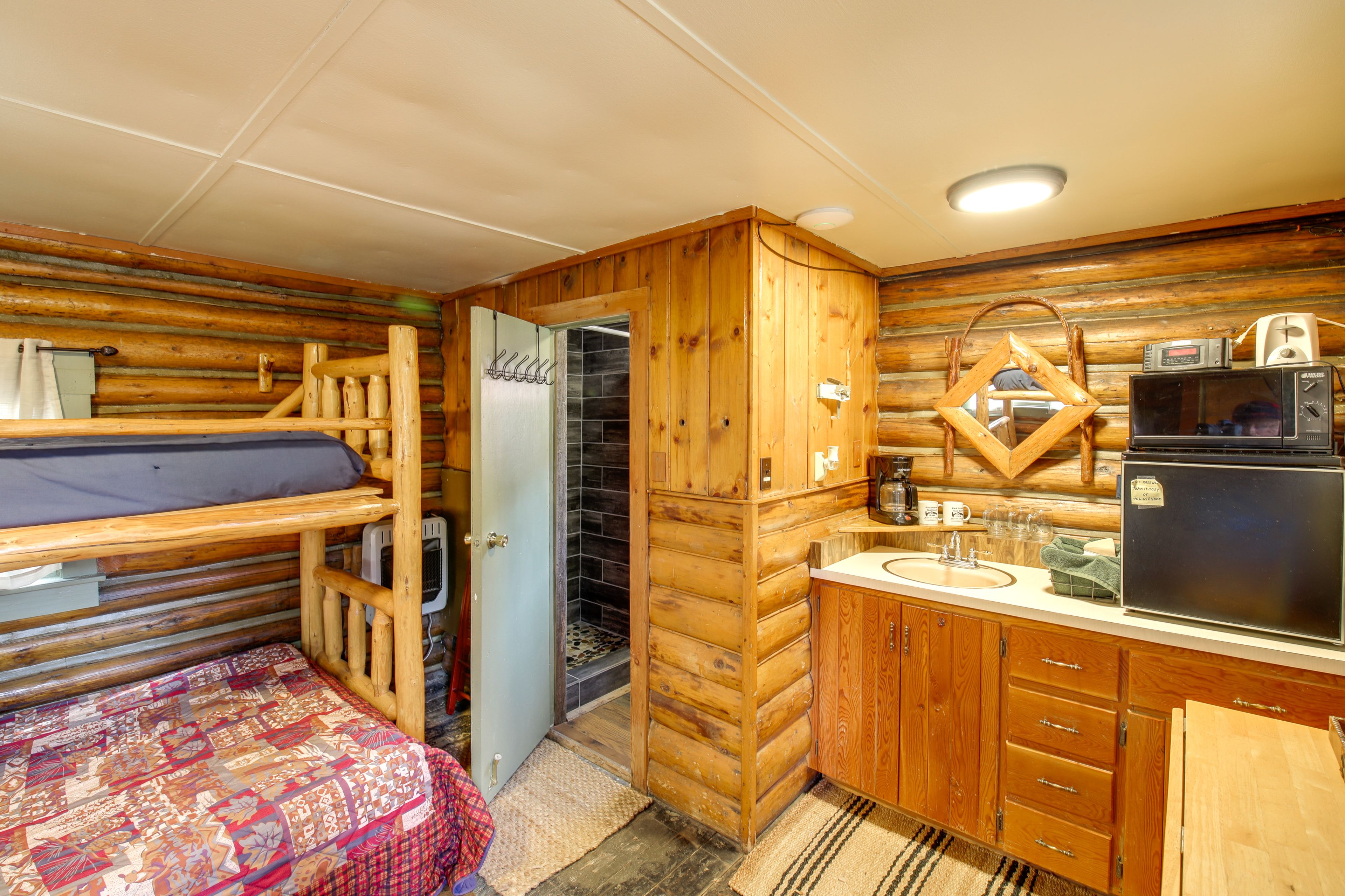 Studio | Twin Bunk Bed | Twin/Full Bunk Bed