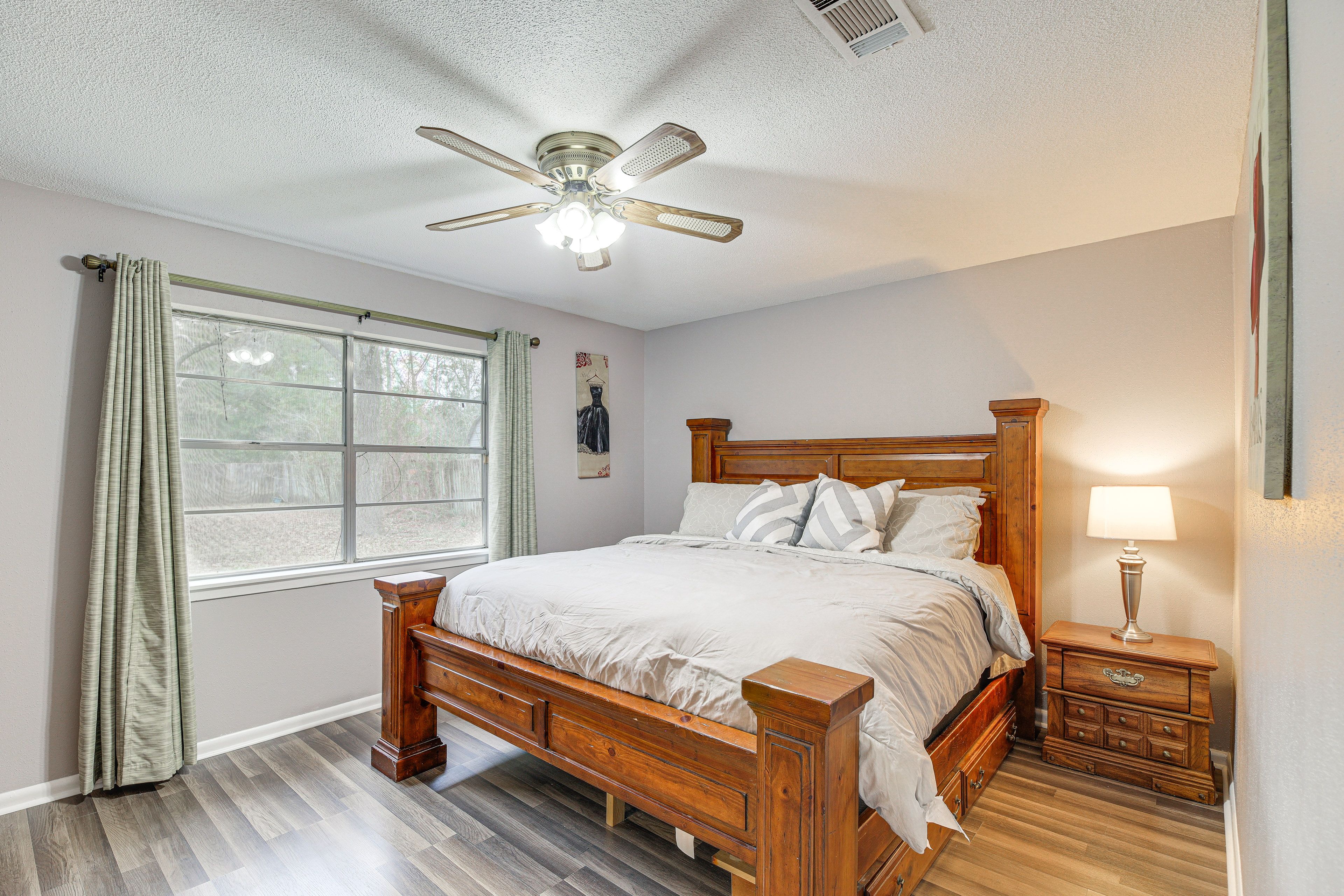 Bedroom 1 | King Bed | Linens Provided