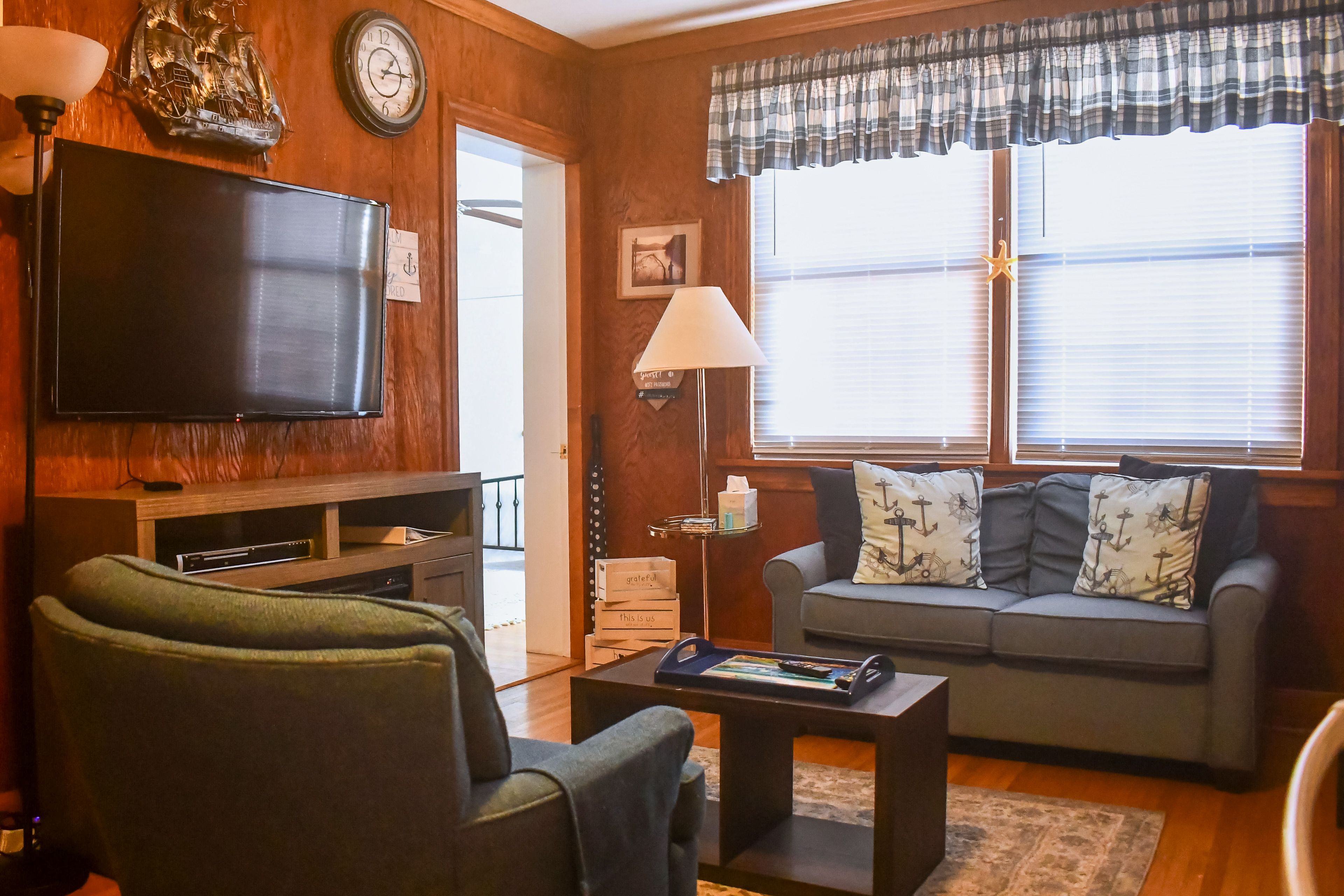 Living Room | Twin Sleeper Sofa | Flat-Screen TV w/ Cable | Electric Fireplace