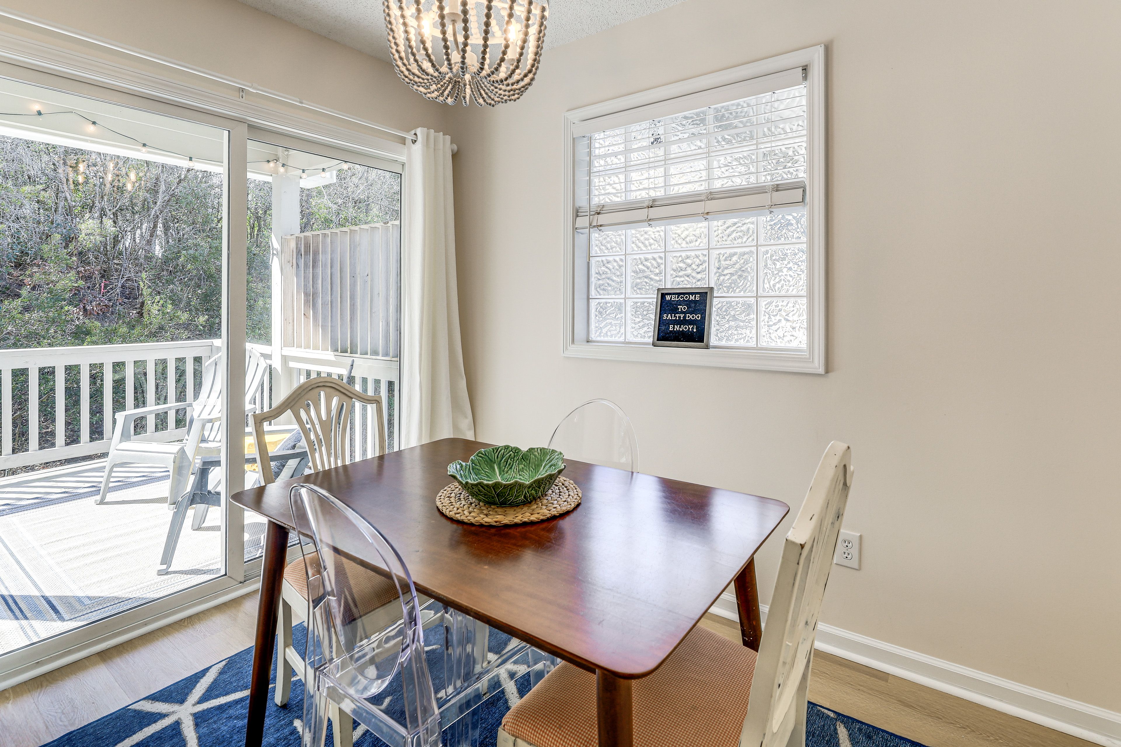 Dining Area | 1st Floor