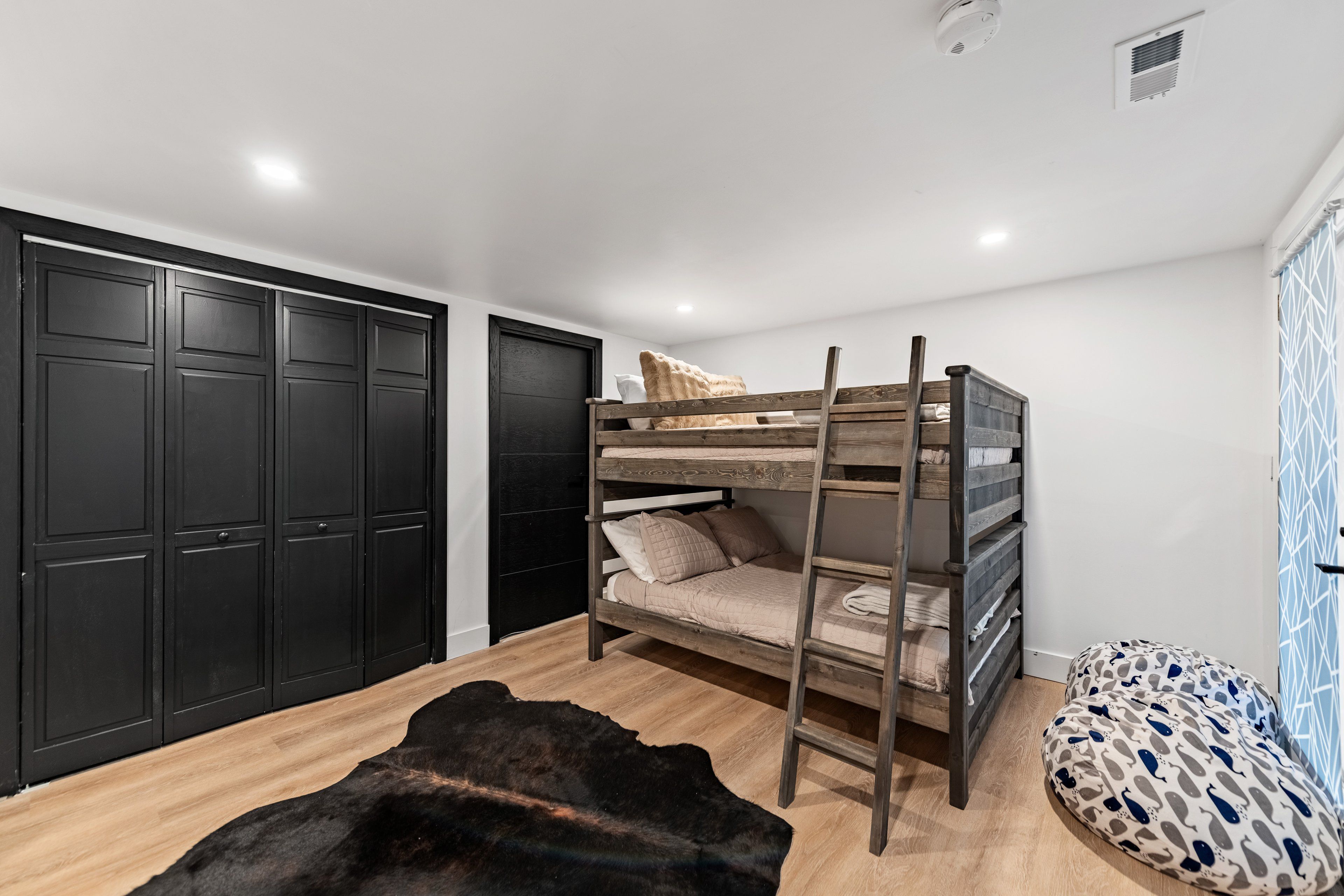 Bonus Room | Full Bunk Bed | Washer & Dryer | Lower Level