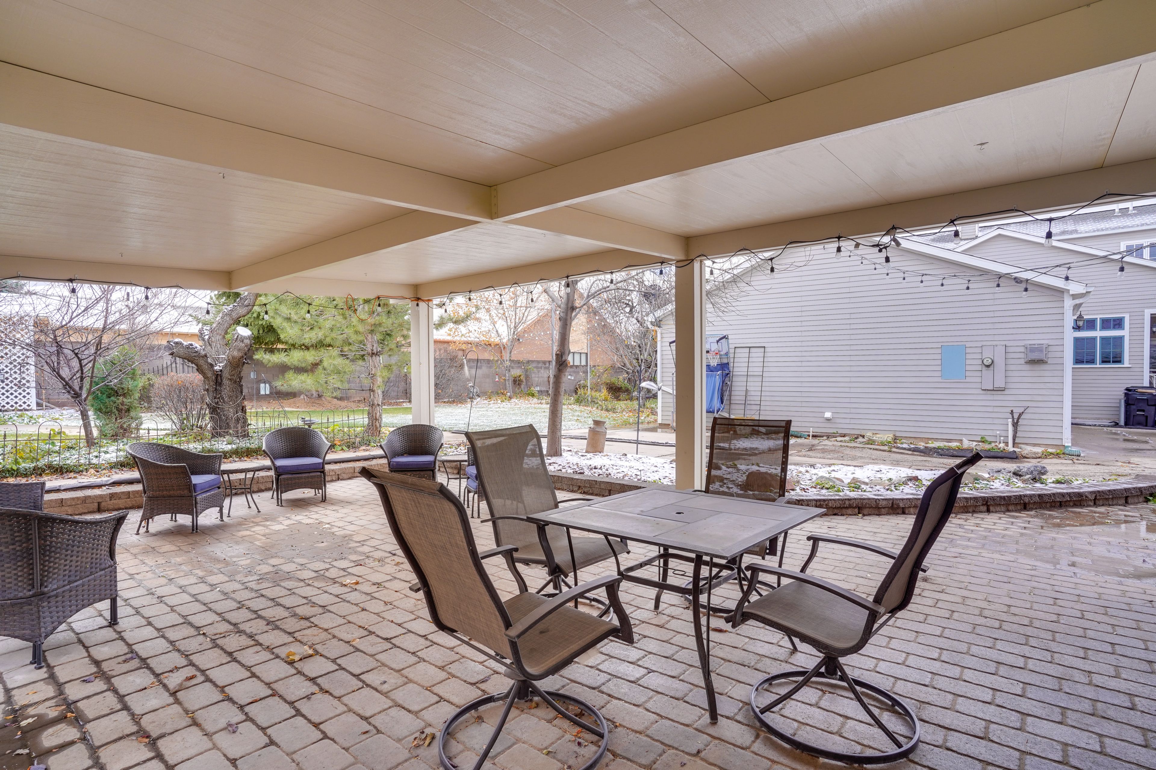Shared Covered Patio | Outdoor Dining Area | Lounge Seating