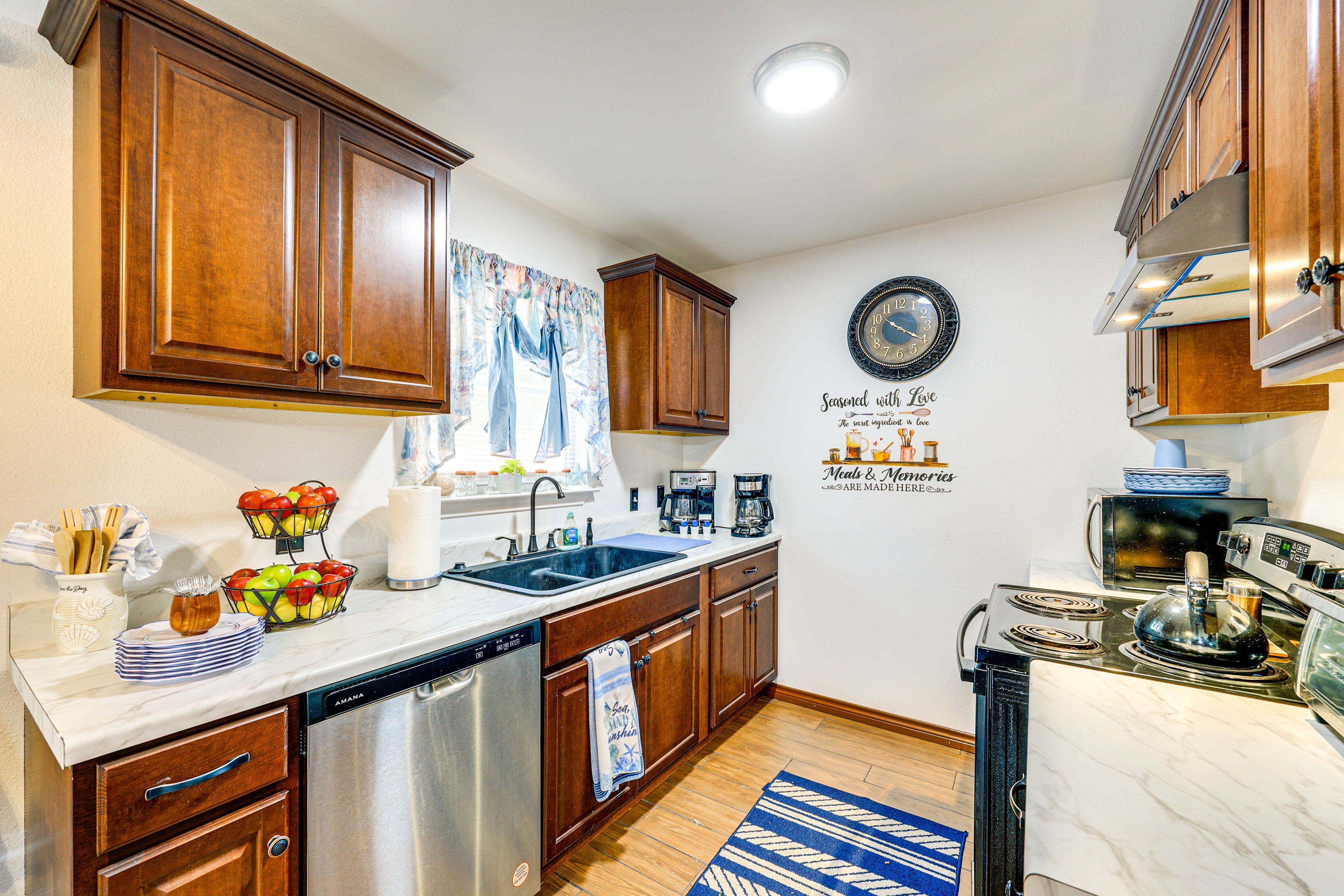 Kitchen | Cooking Basics | Drip Coffee Maker | High Chair