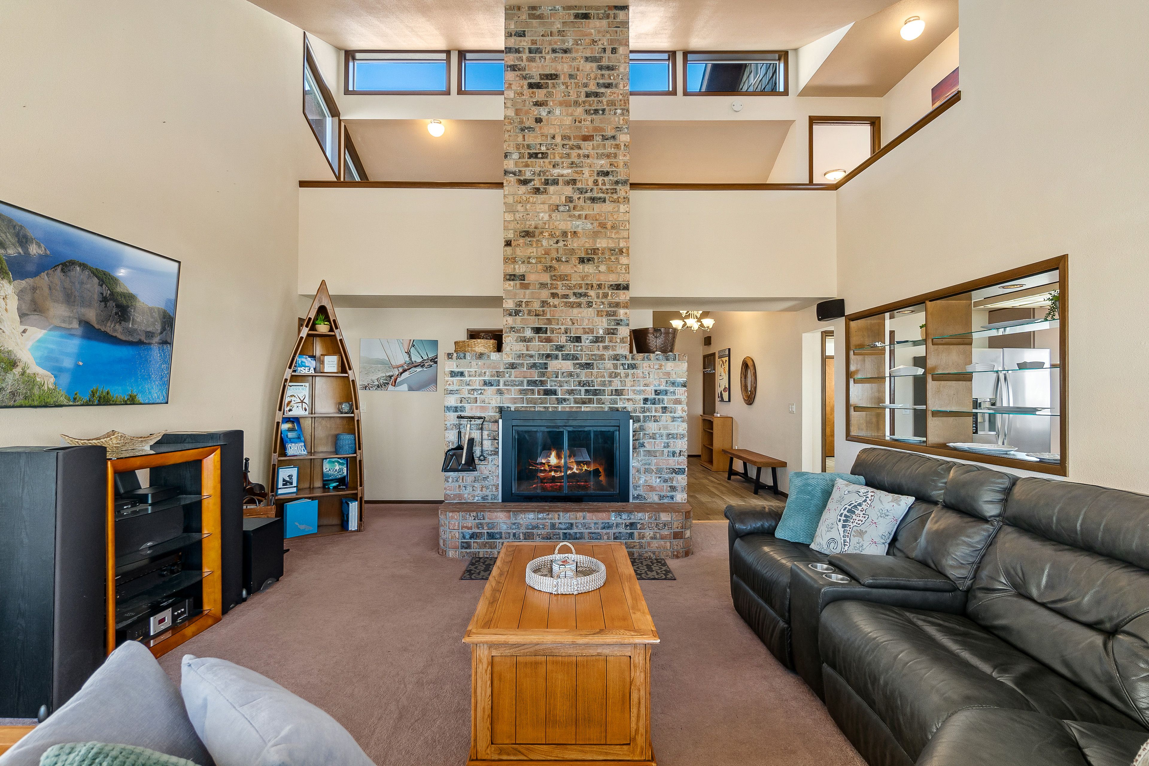 Living Room | 1st Floor | Fireplace | 70" Smart TV | Free WiFi | Deck Access