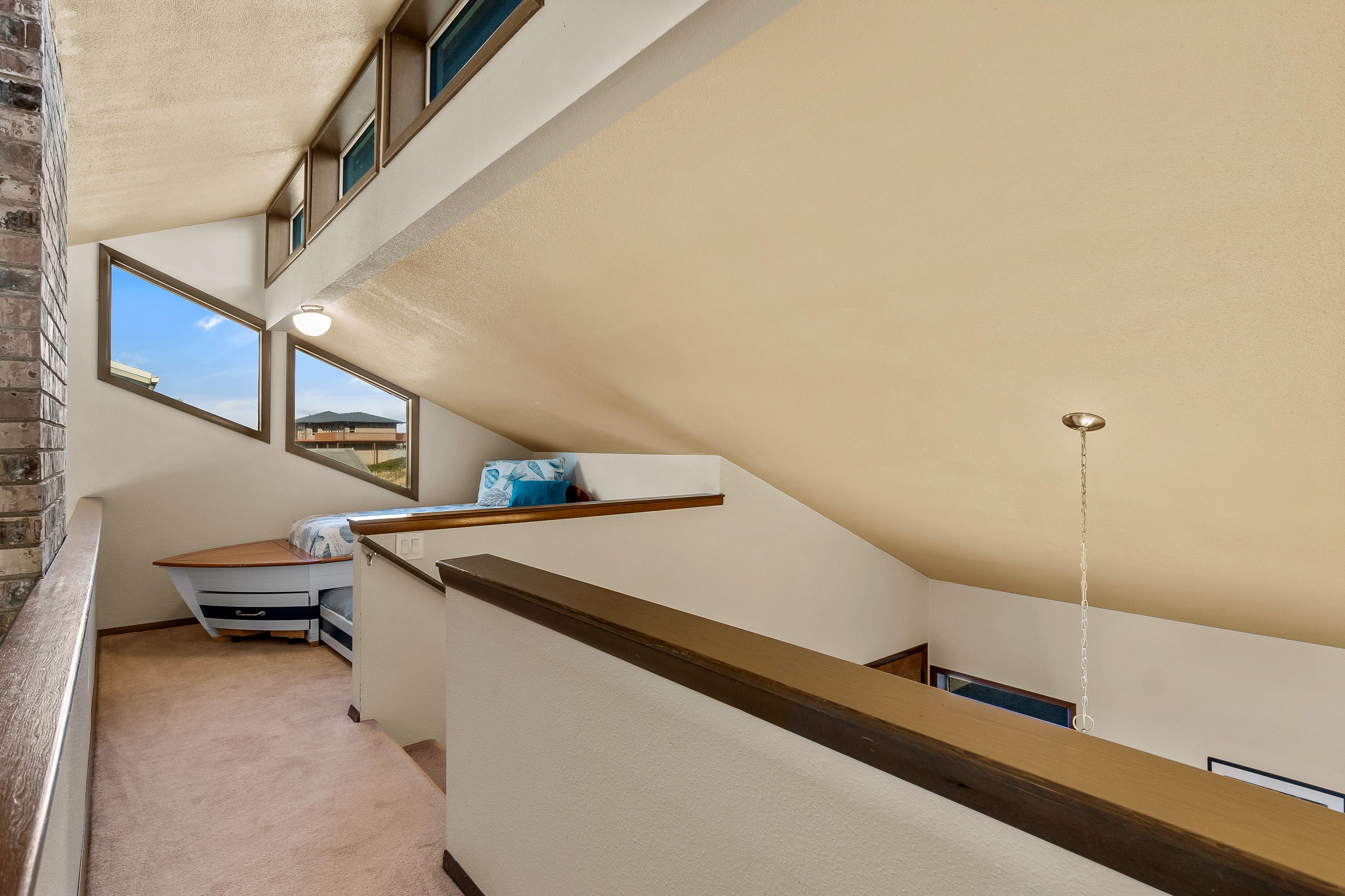 Loft | 2nd Floor | Twin Bed w/ Twin Trundle