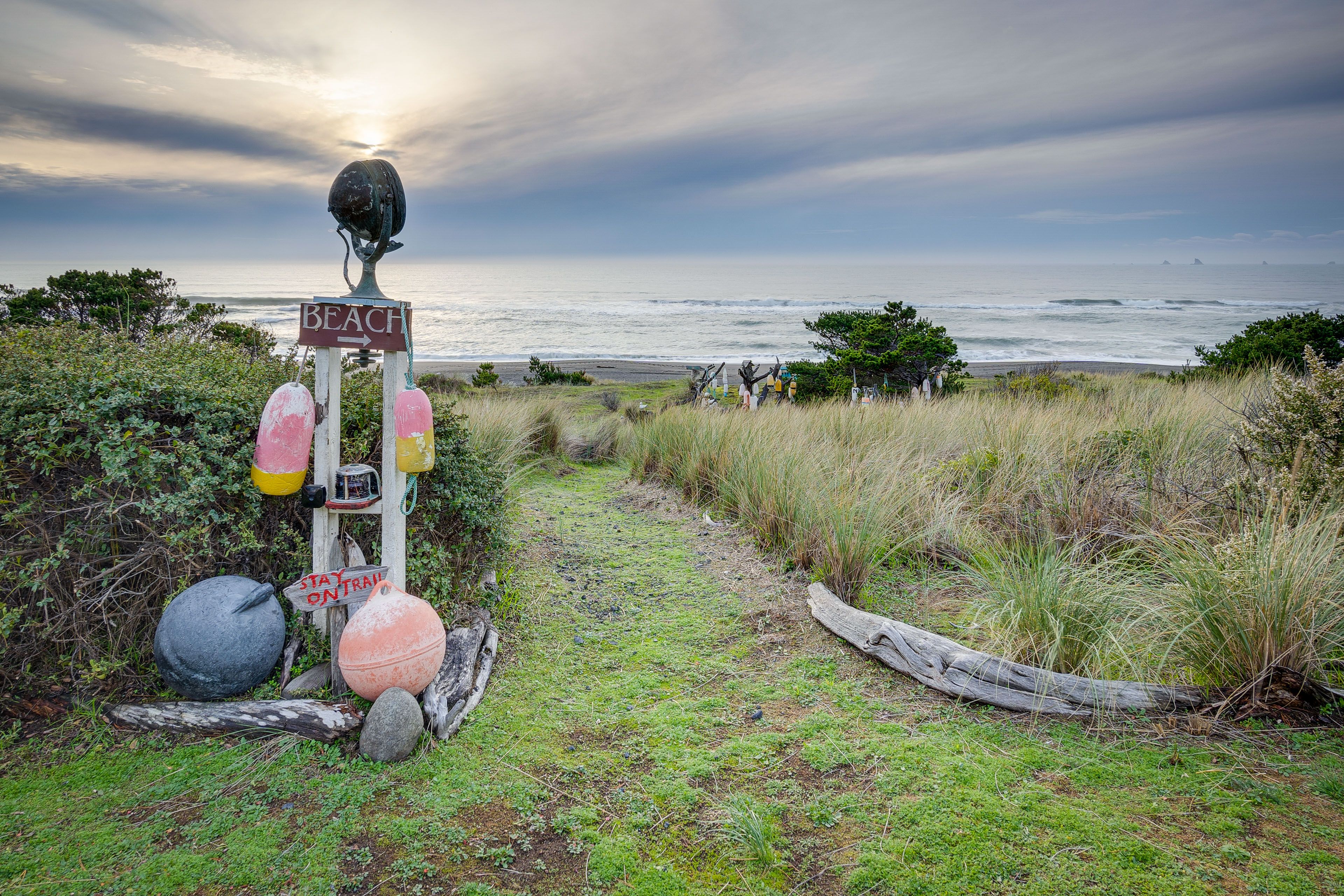 Path to Beach