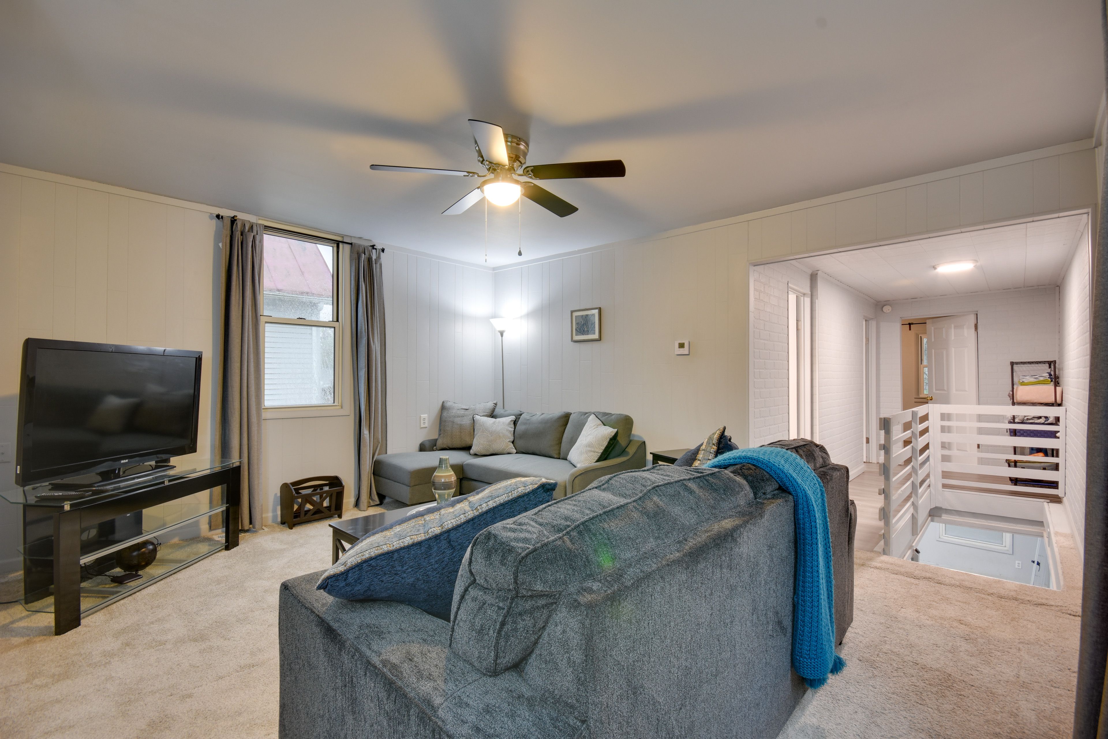 Living Room | Main Level | Queen Sleeper Sofa | Central A/C & Heating