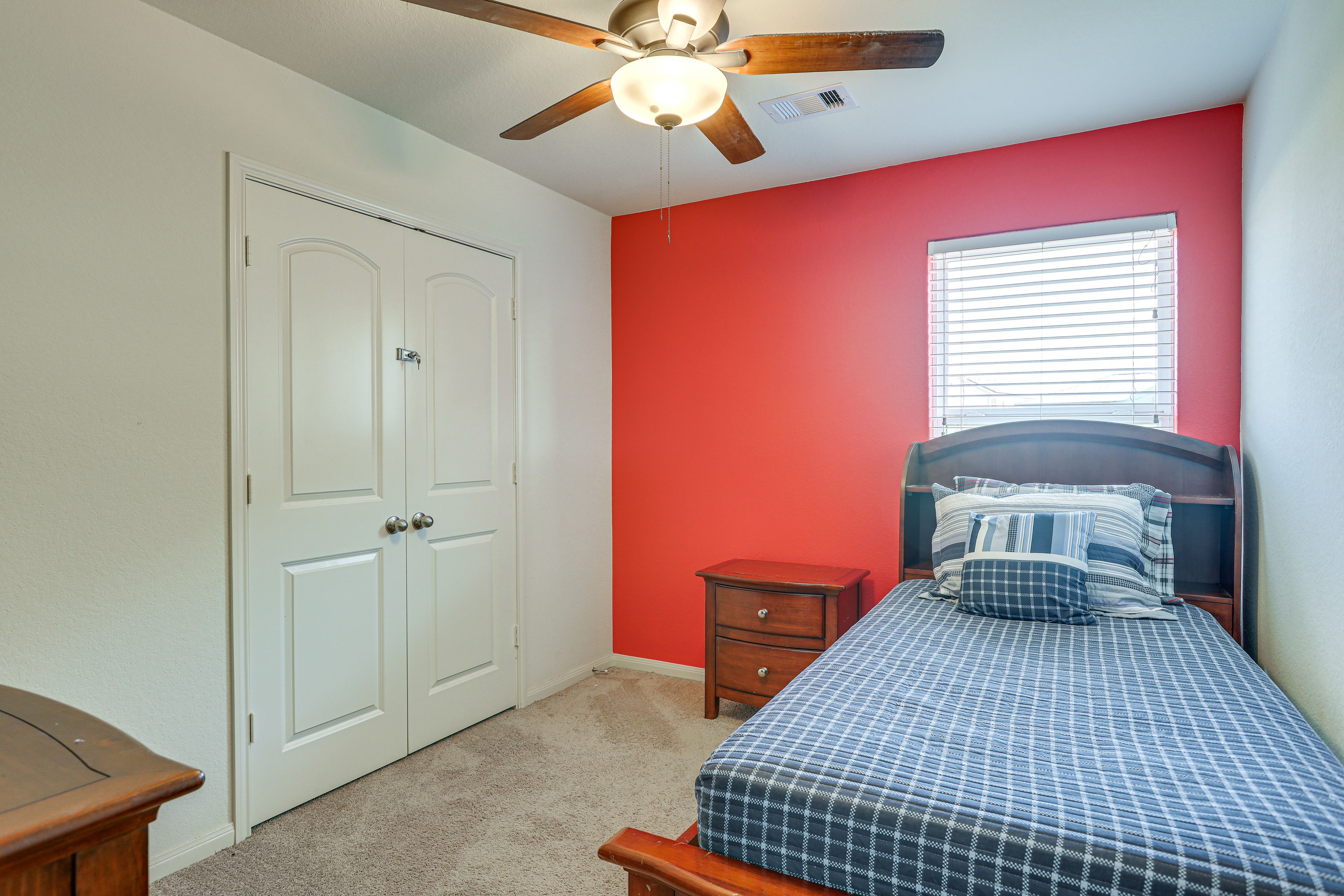 Bedroom 3 | Twin Bed