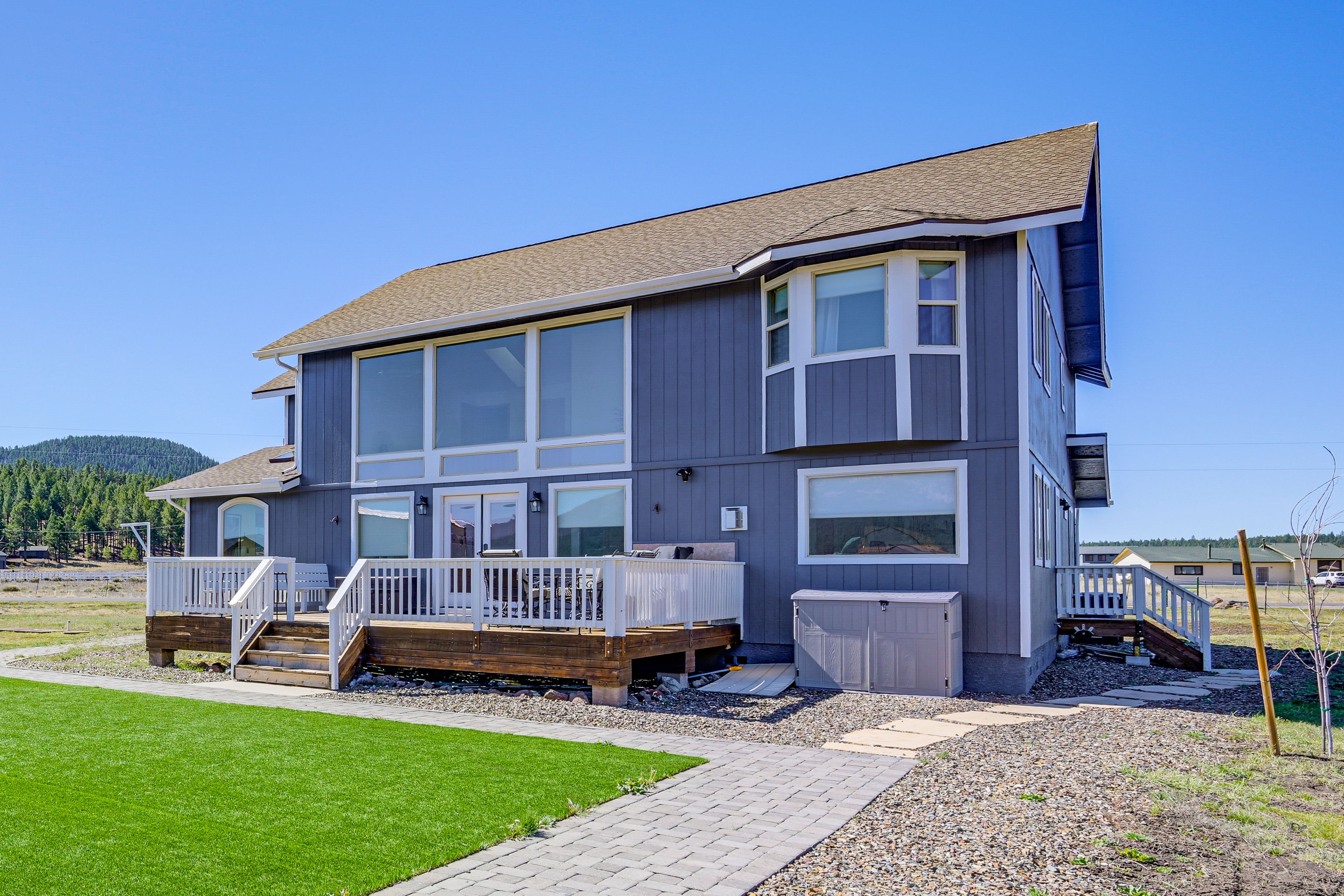 Private Deck | Gas Grill | Outdoor Dining Area