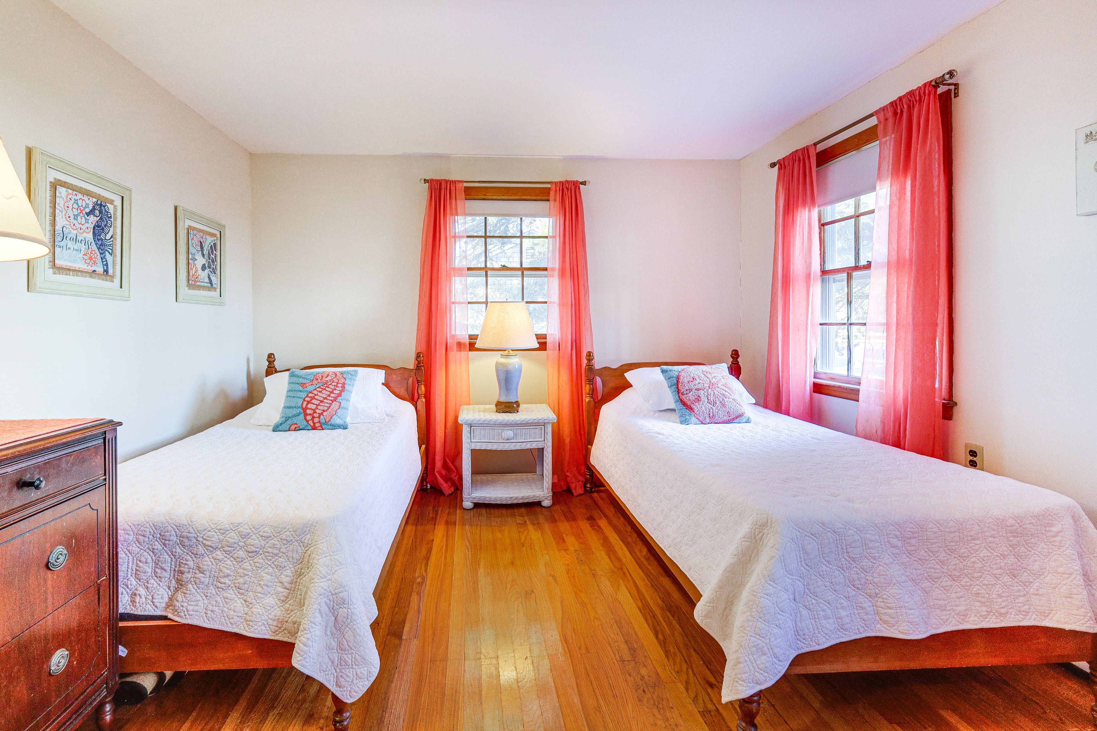 Bedroom 2 | 2 Twin Beds | Linens Provided