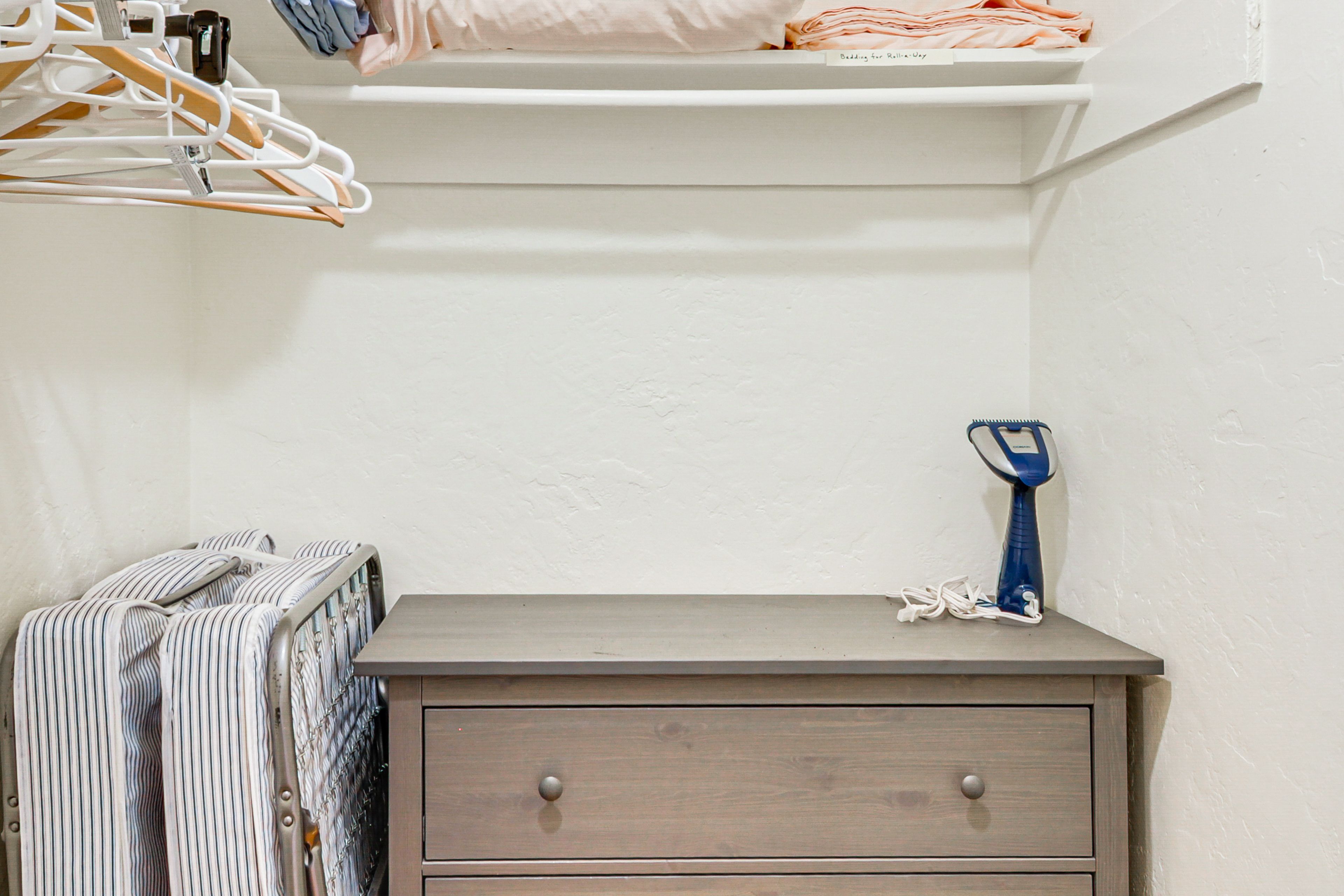 Closet | Rollaway Bed