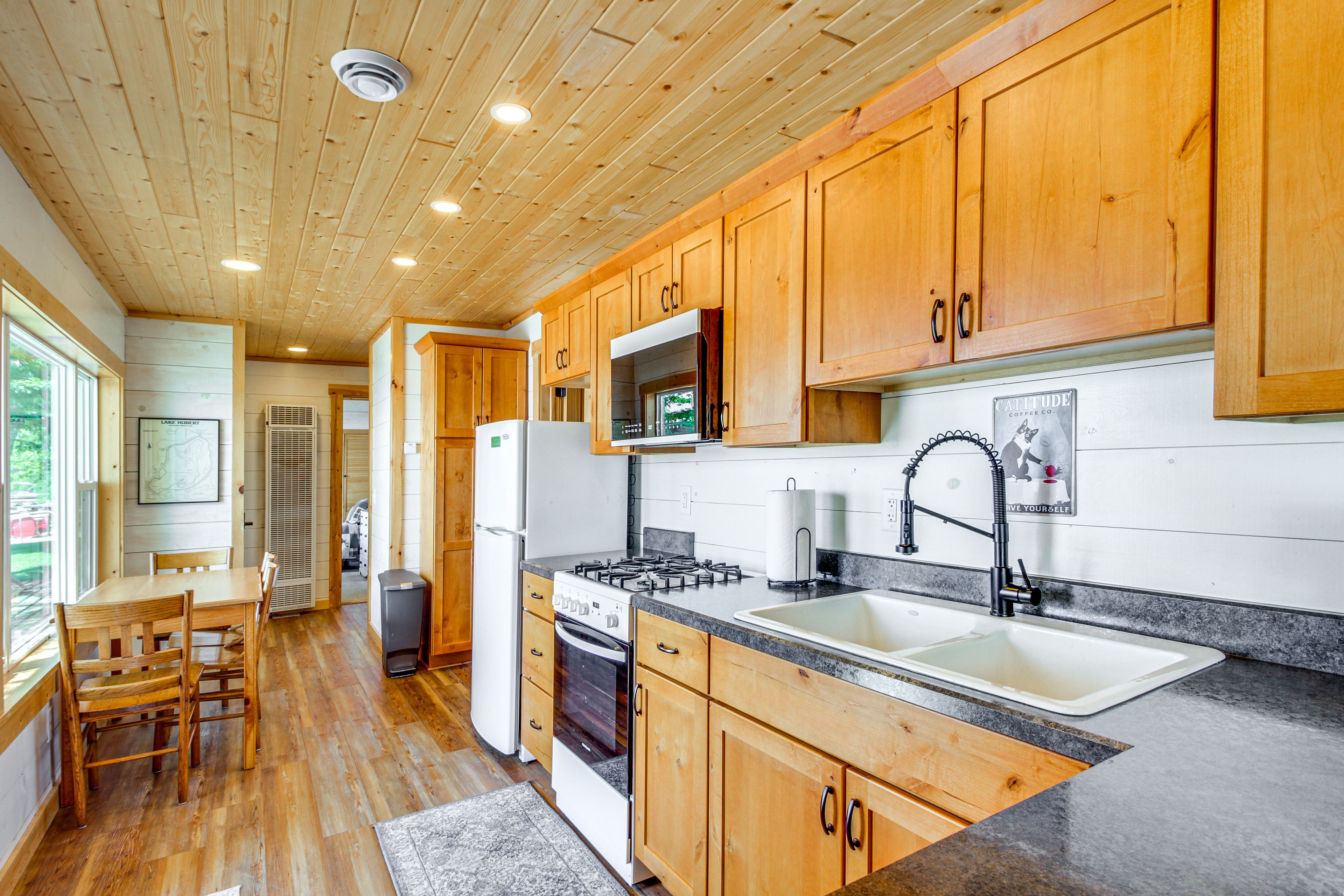 Kitchen | Breakfast Bar | Cooking Basics