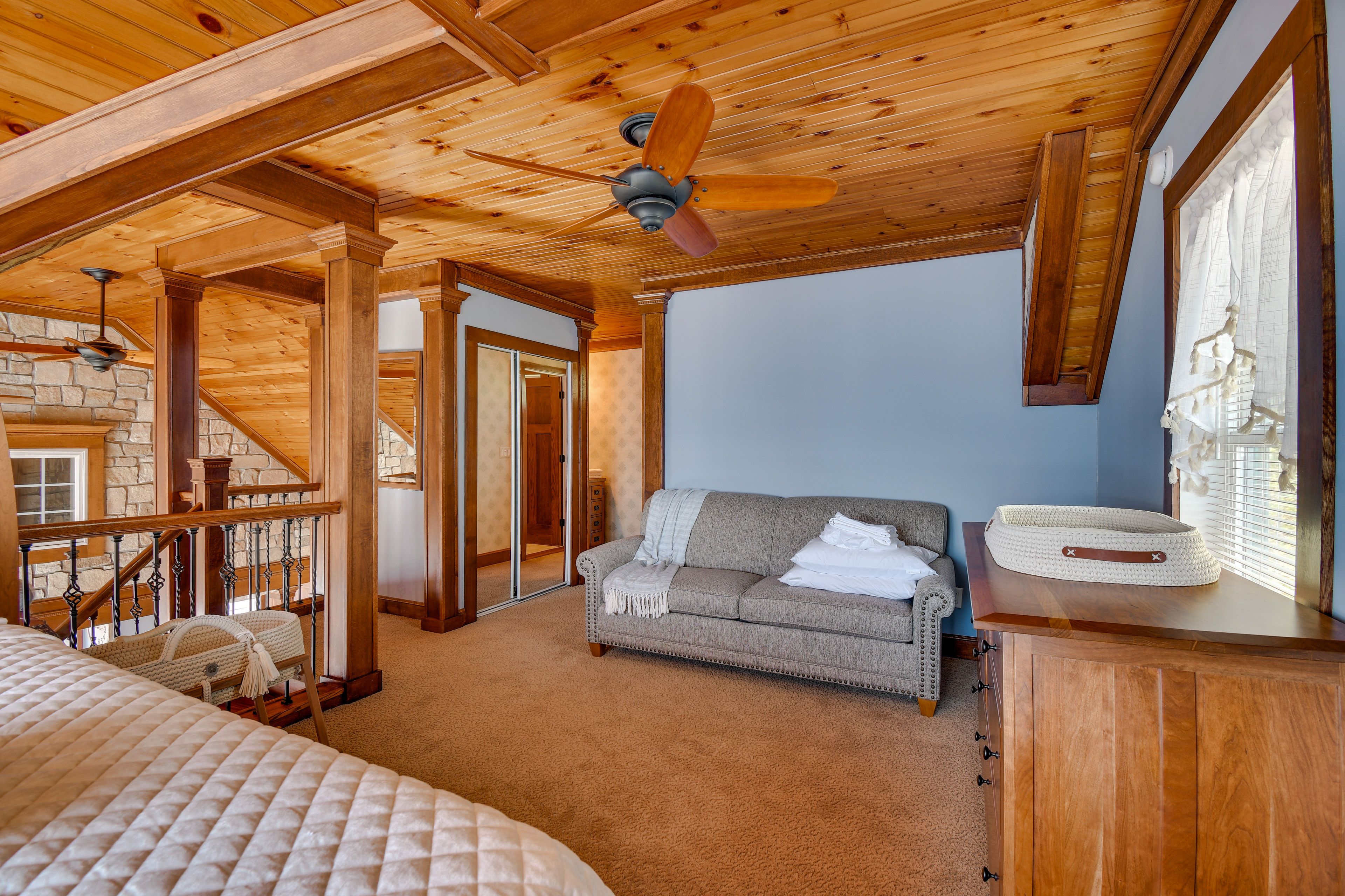 Loft | Queen Bed | Full Sleeper Sofa | 2nd Floor