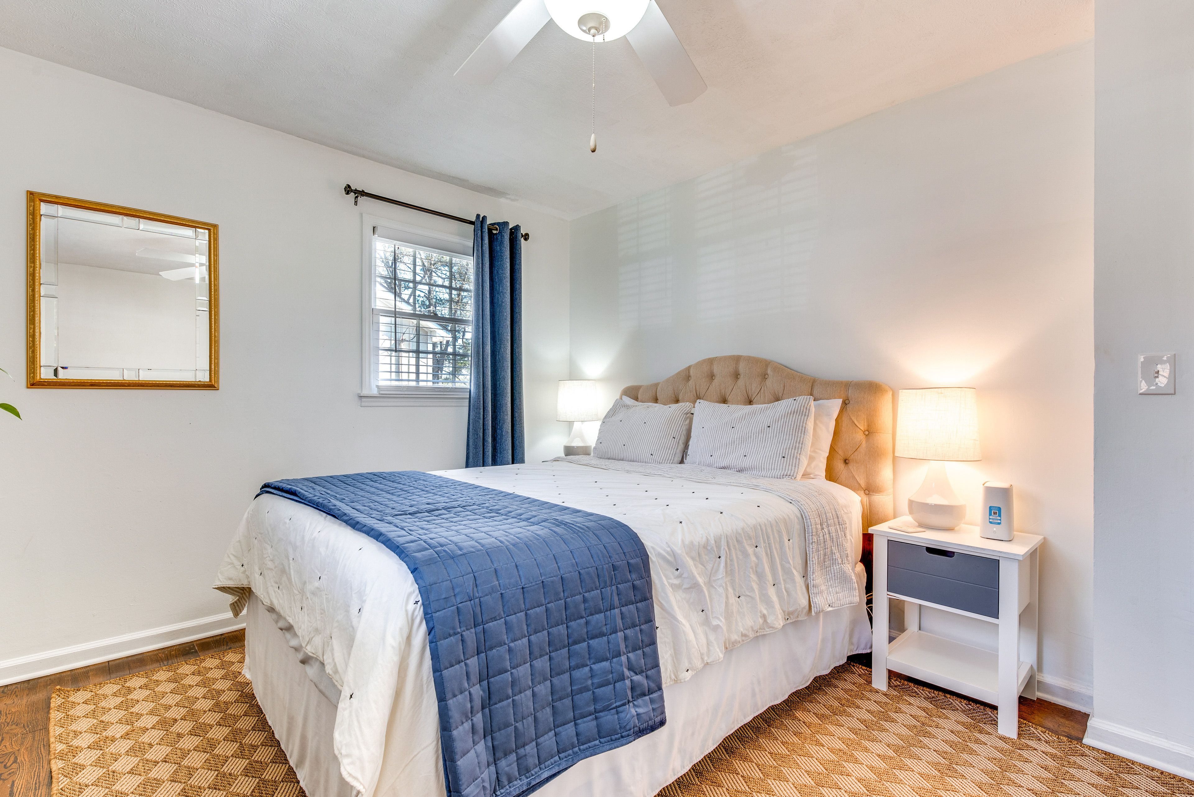 Bedroom 3 | Queen Bed
