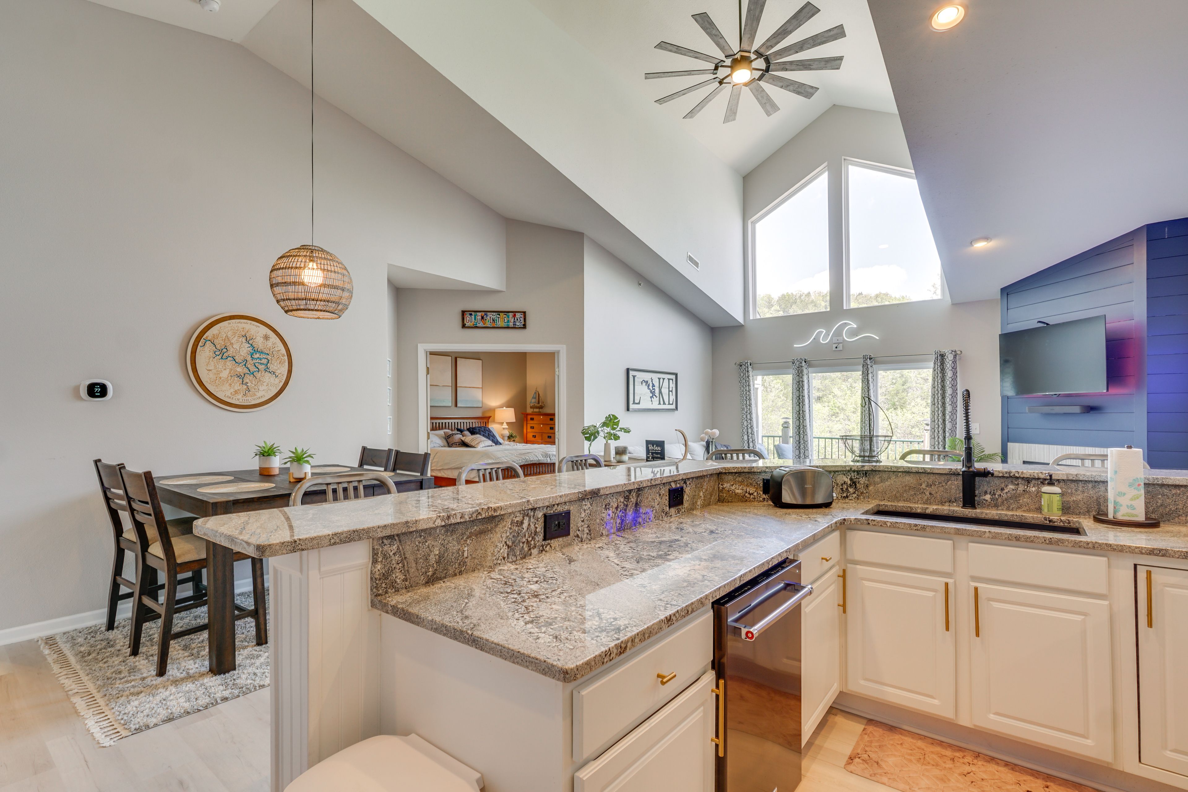 Kitchen | Bar Seating | Coffee Maker | Dishwasher | Cooking Basics