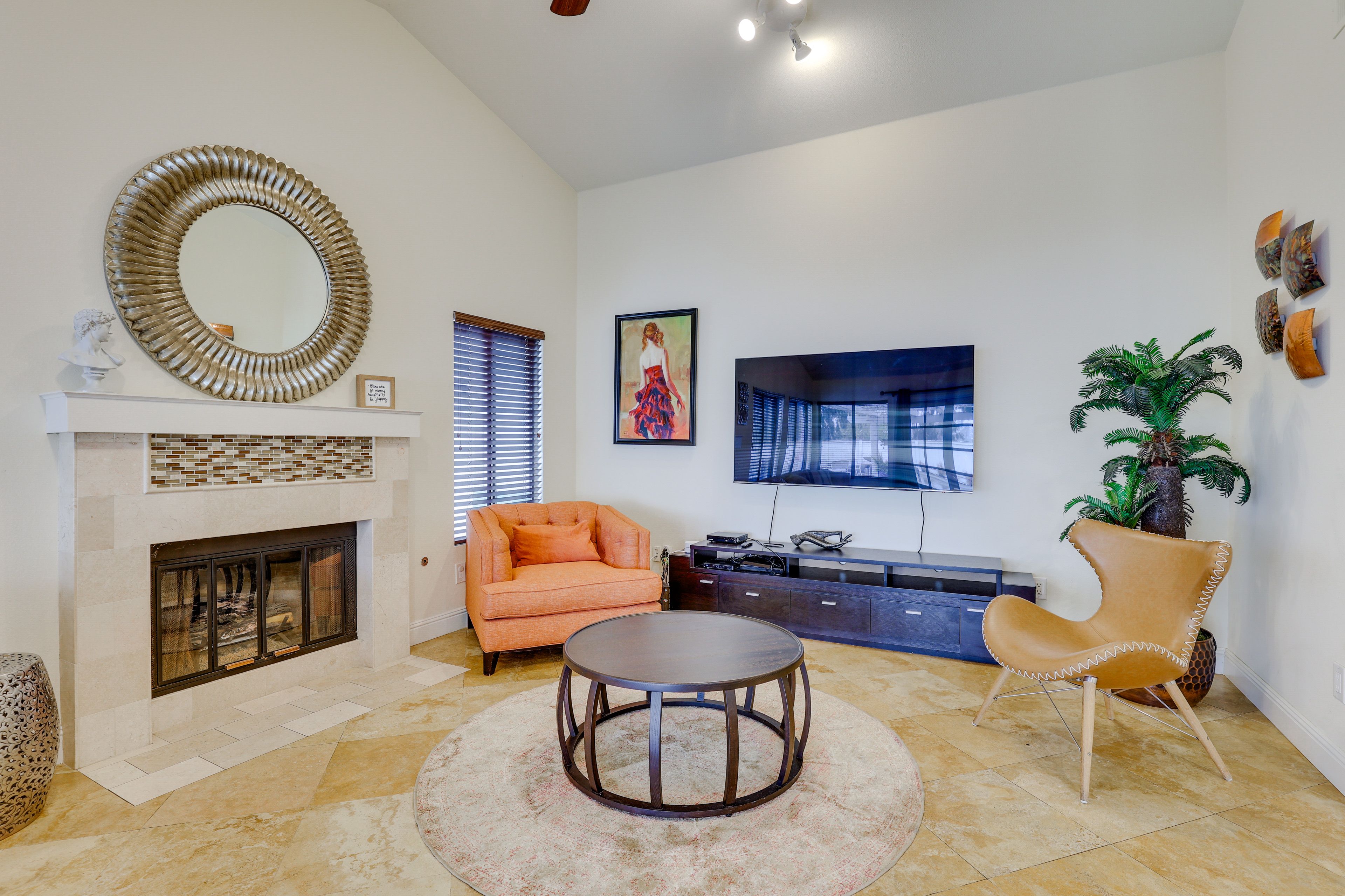 Back Living Area | Fireplace