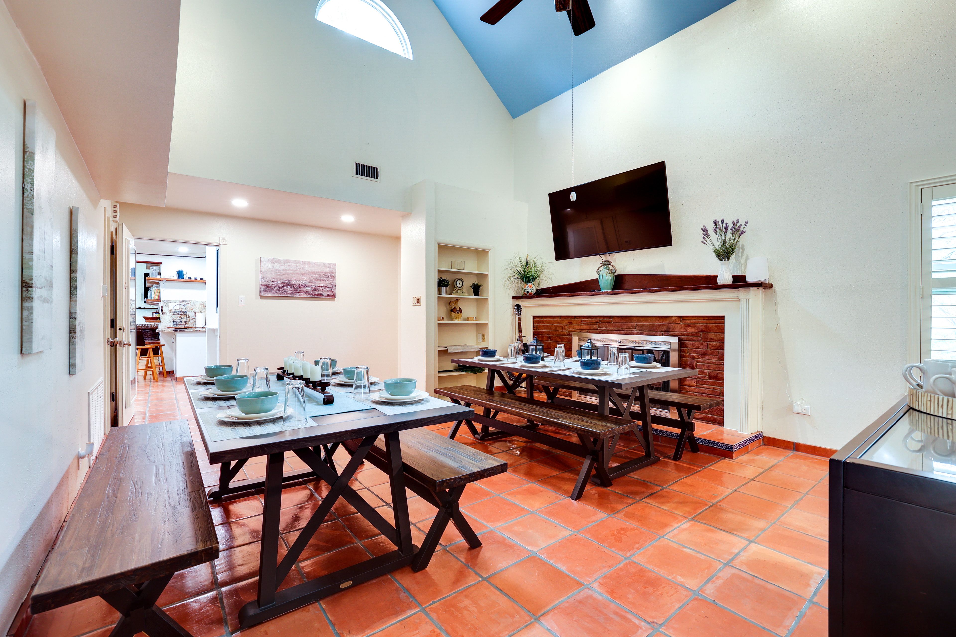 Dining Area | Dishware & Flatware