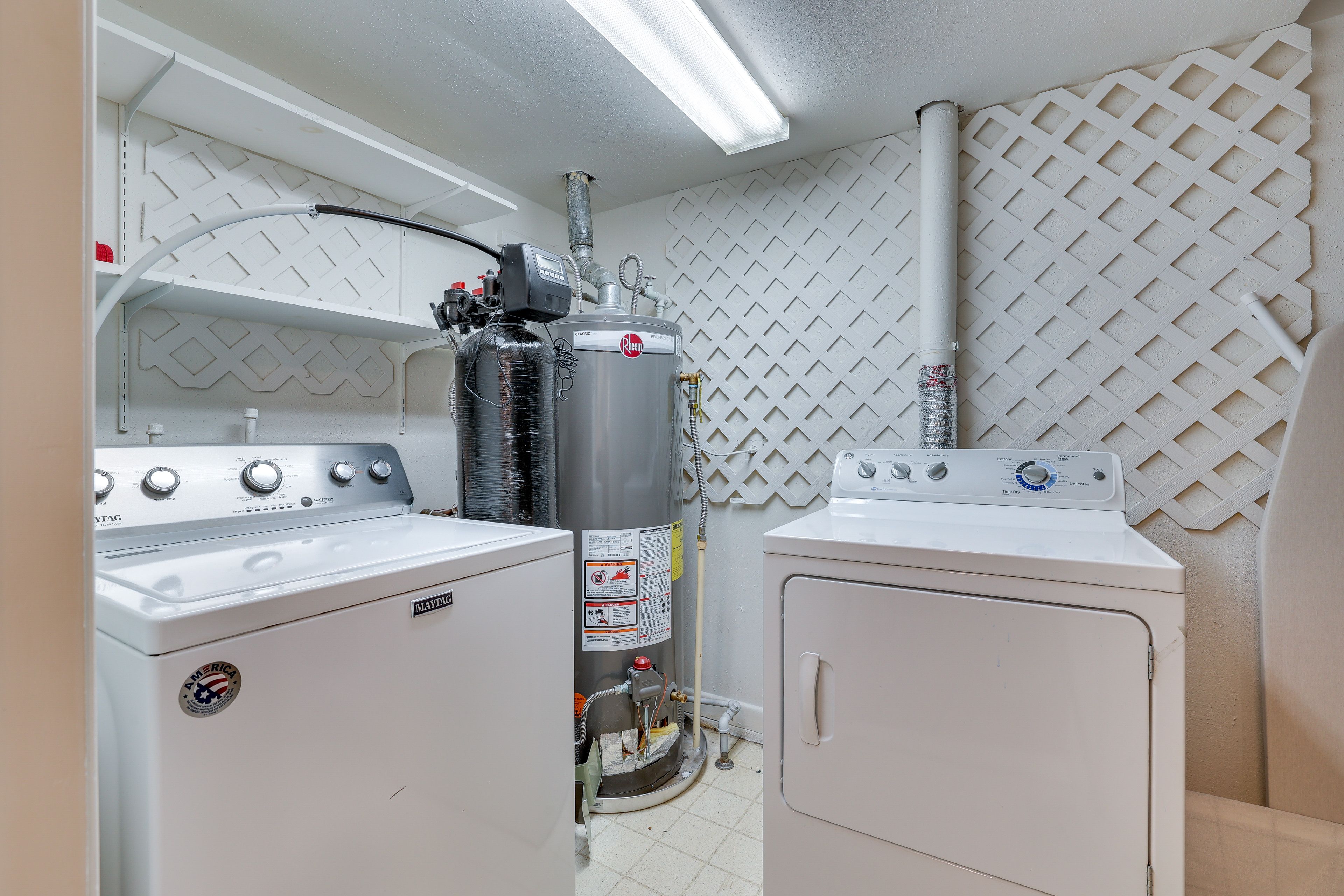 Washer & Dryer