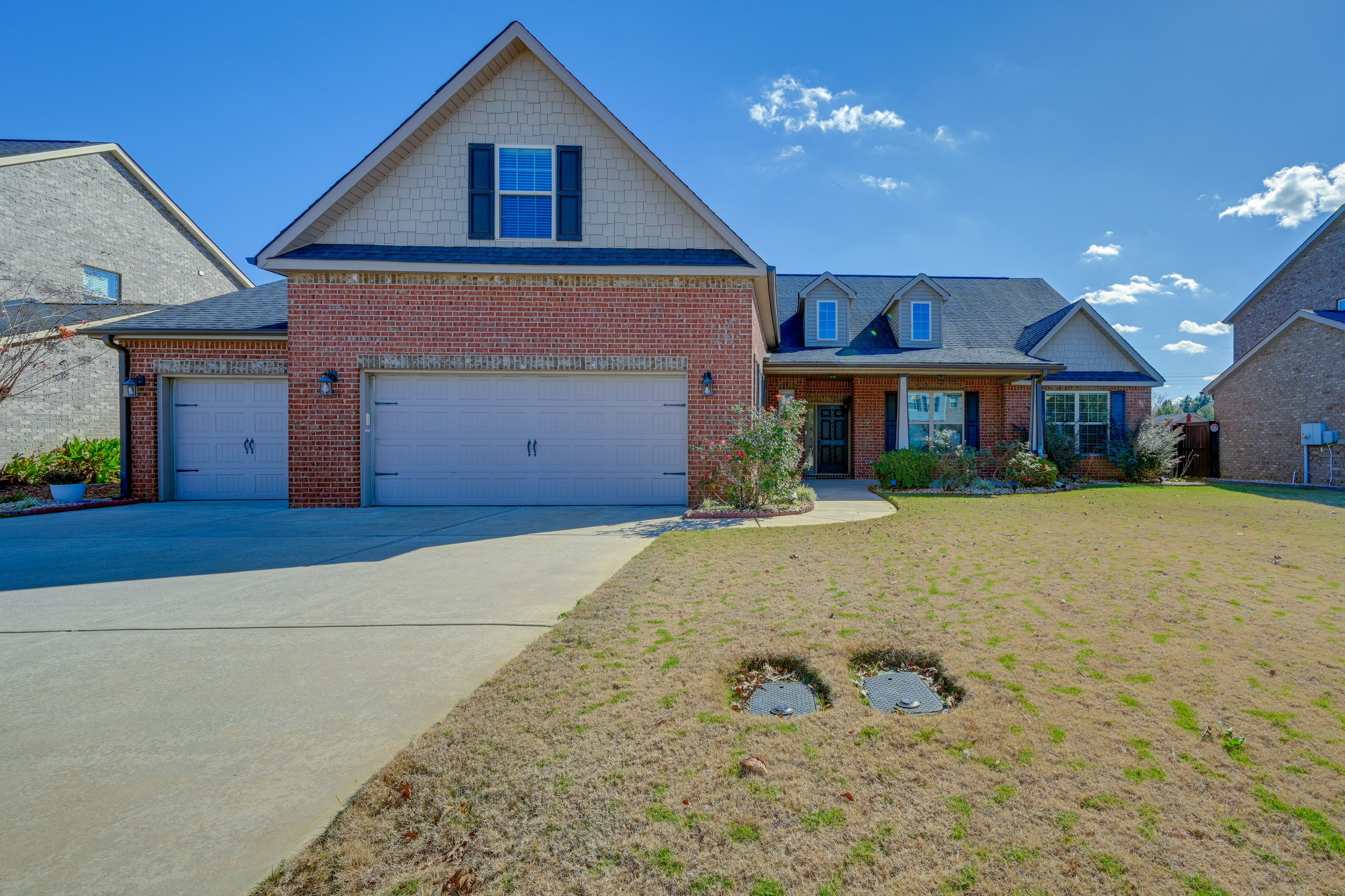 House Exterior | Screened-In Porch | Fenced Backyard