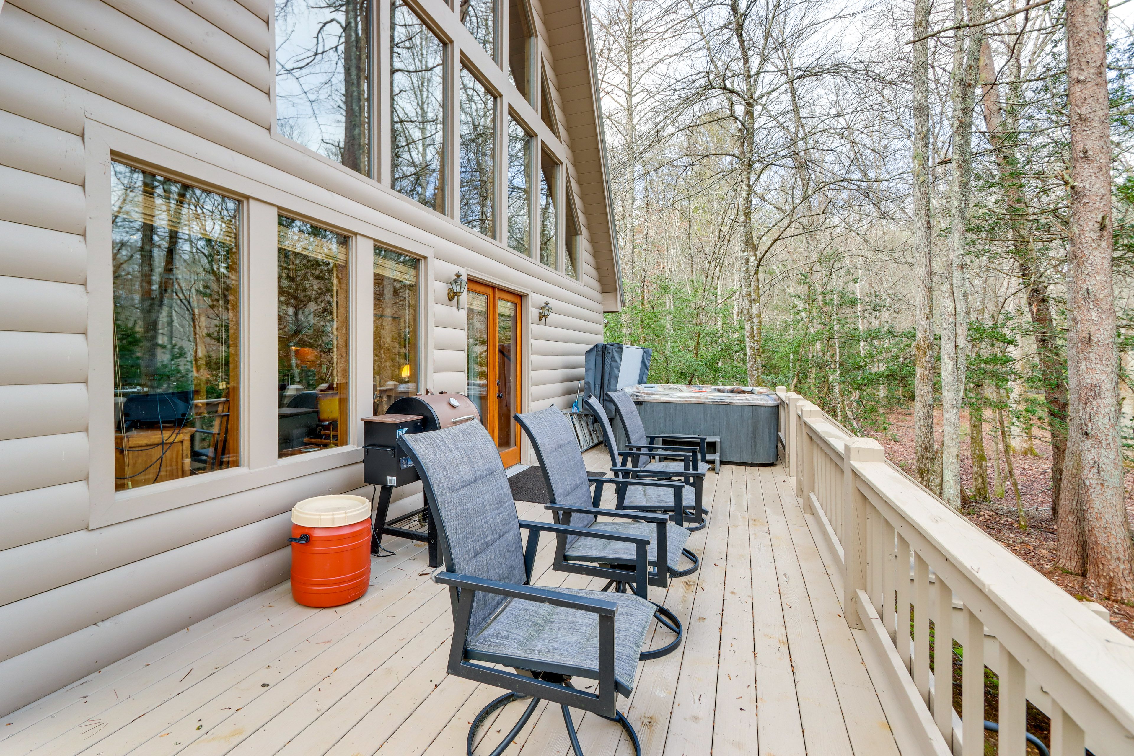 Deck | Seating | Pellet Grill