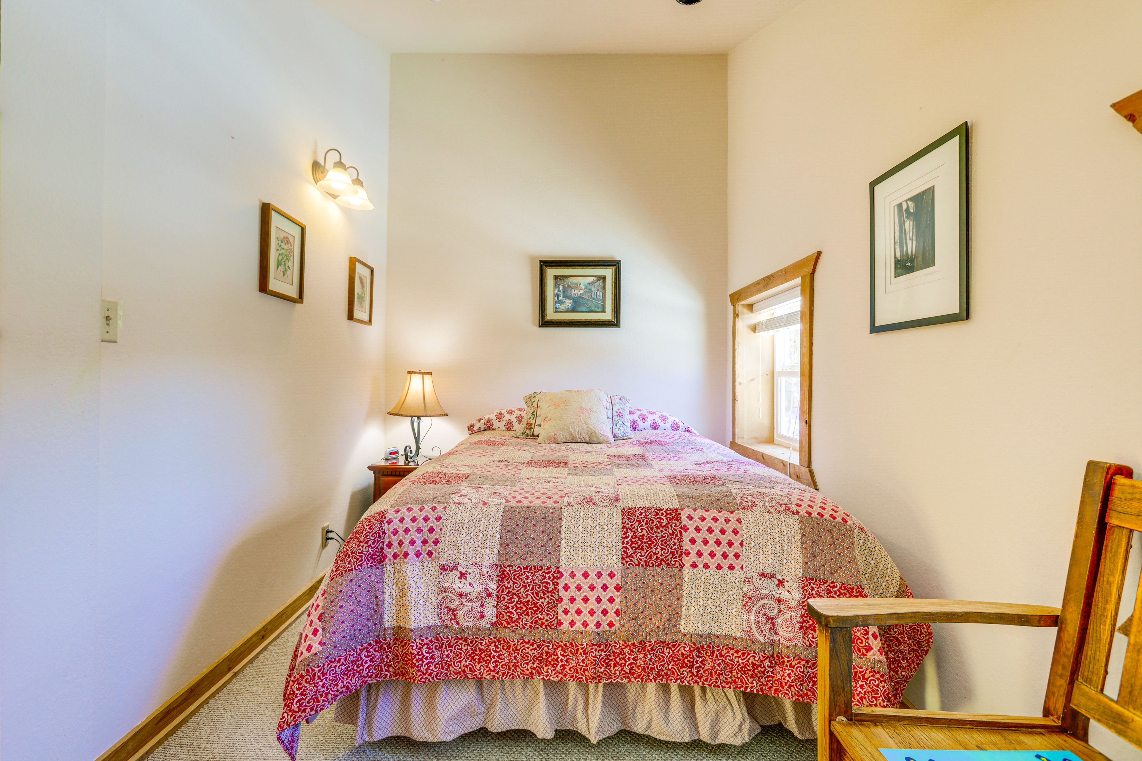 Bedroom 3 | Queen Bed | 2nd Floor