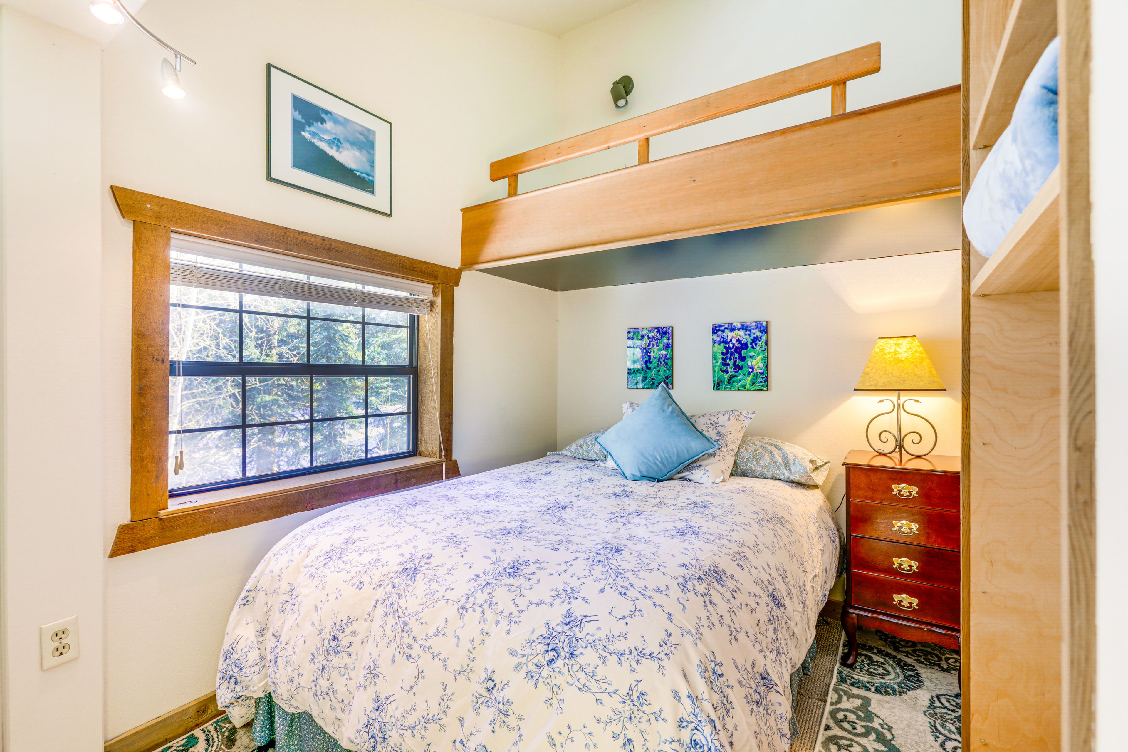 Bedroom 4 | Full Bed | 2nd Floor