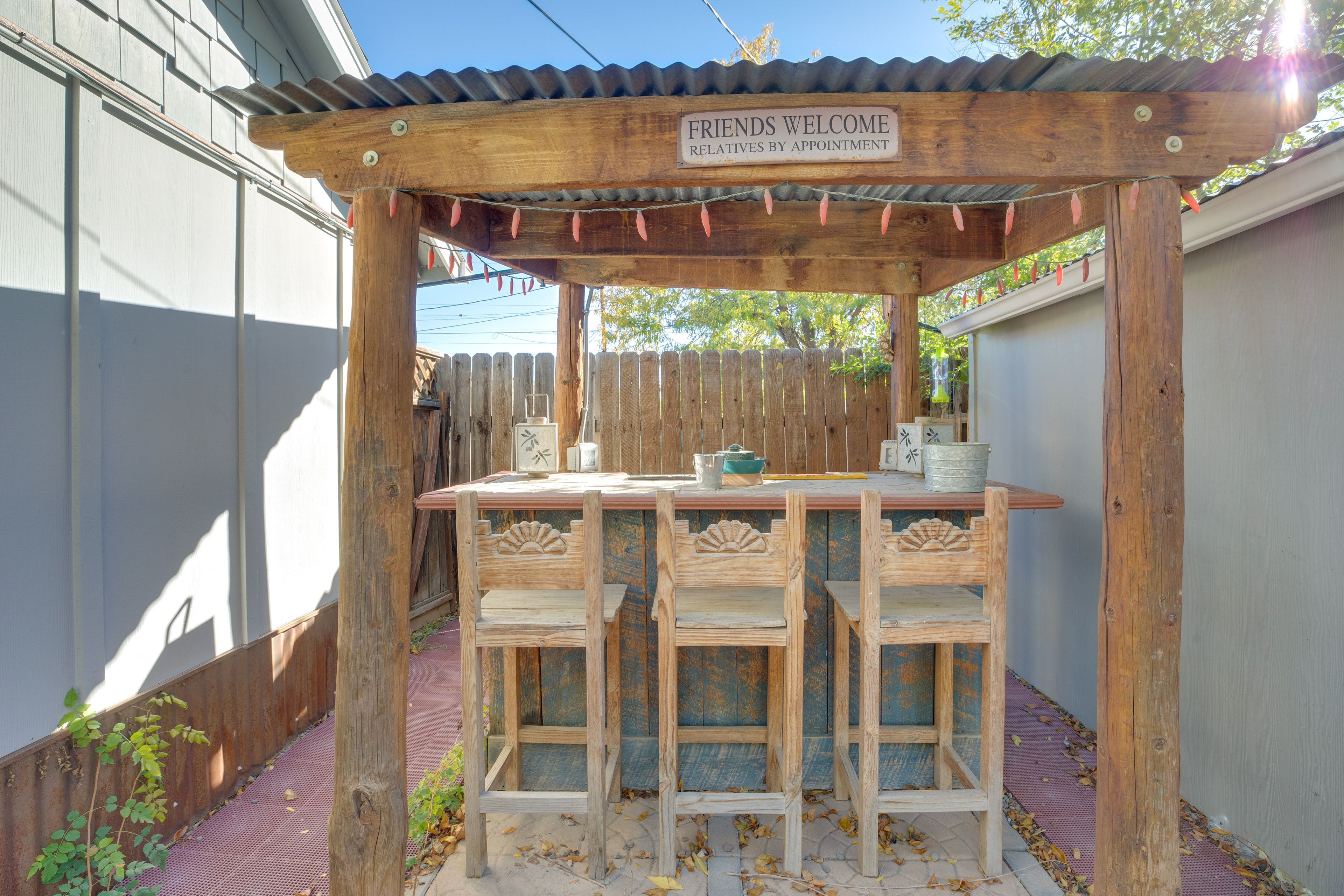 Shared Bar Area