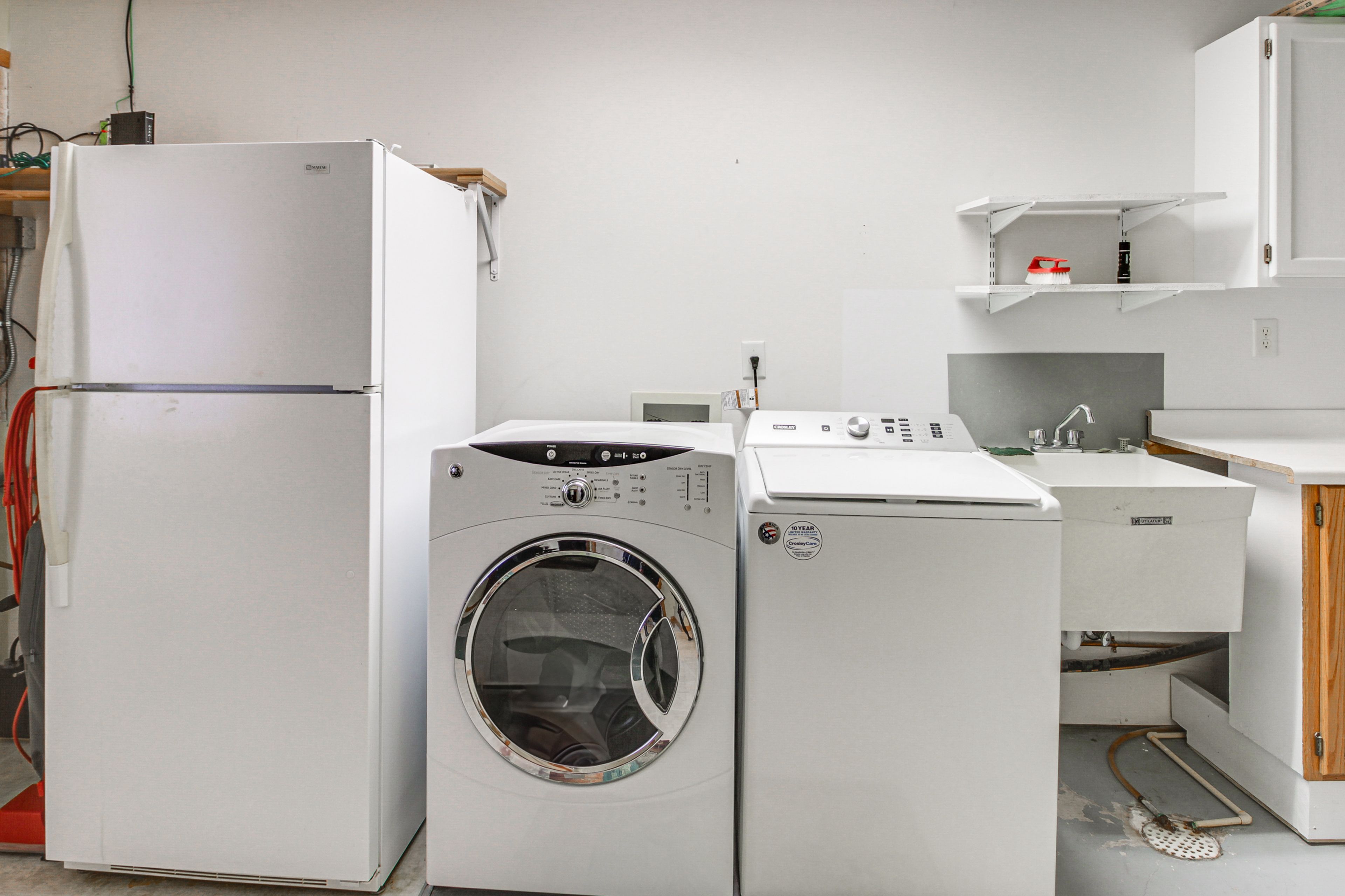 Laundry Area | Washer/Dryer