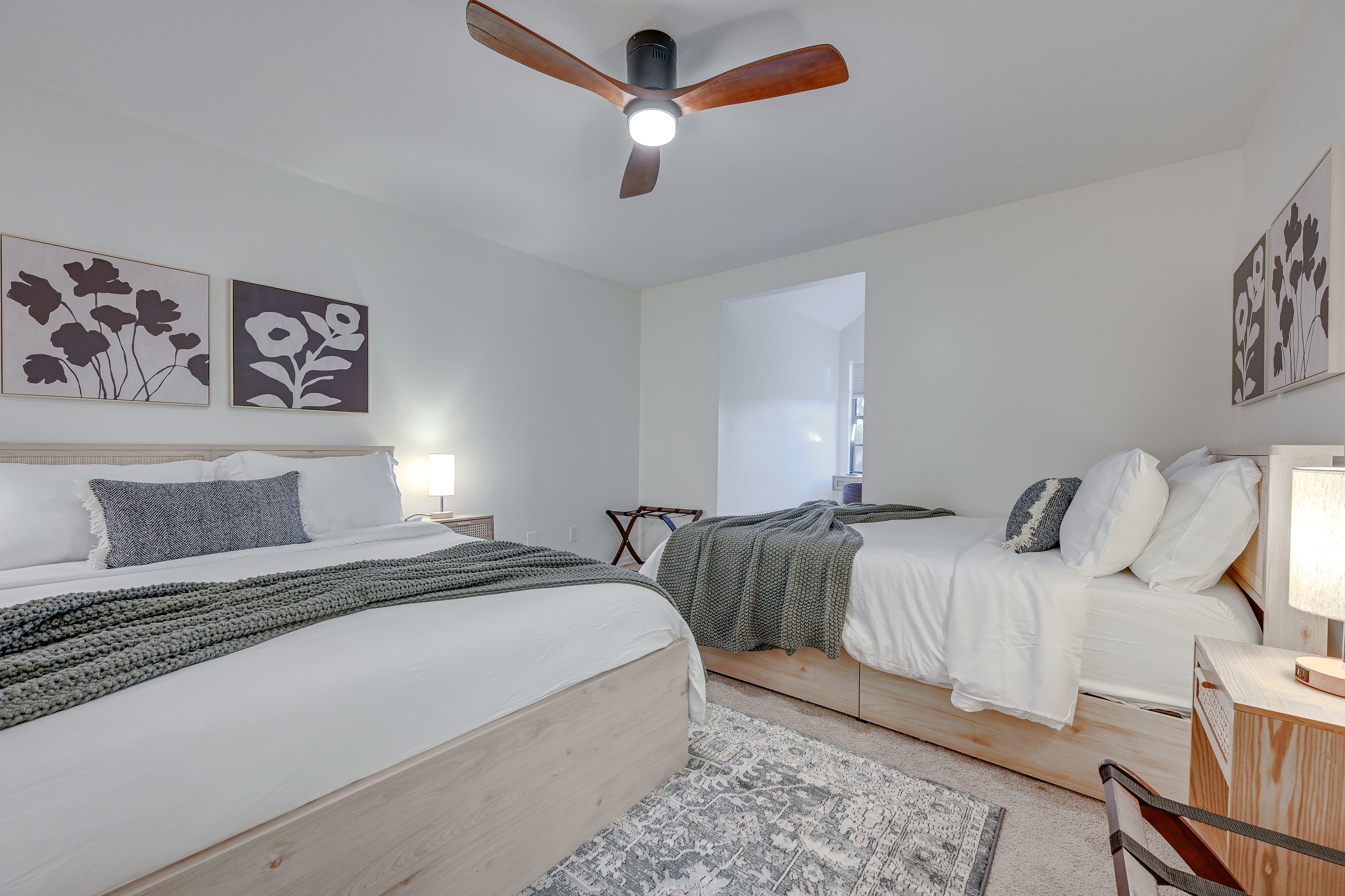 Bedroom 5 | 2 Queen Beds | Workstation | En-Suite Bathroom