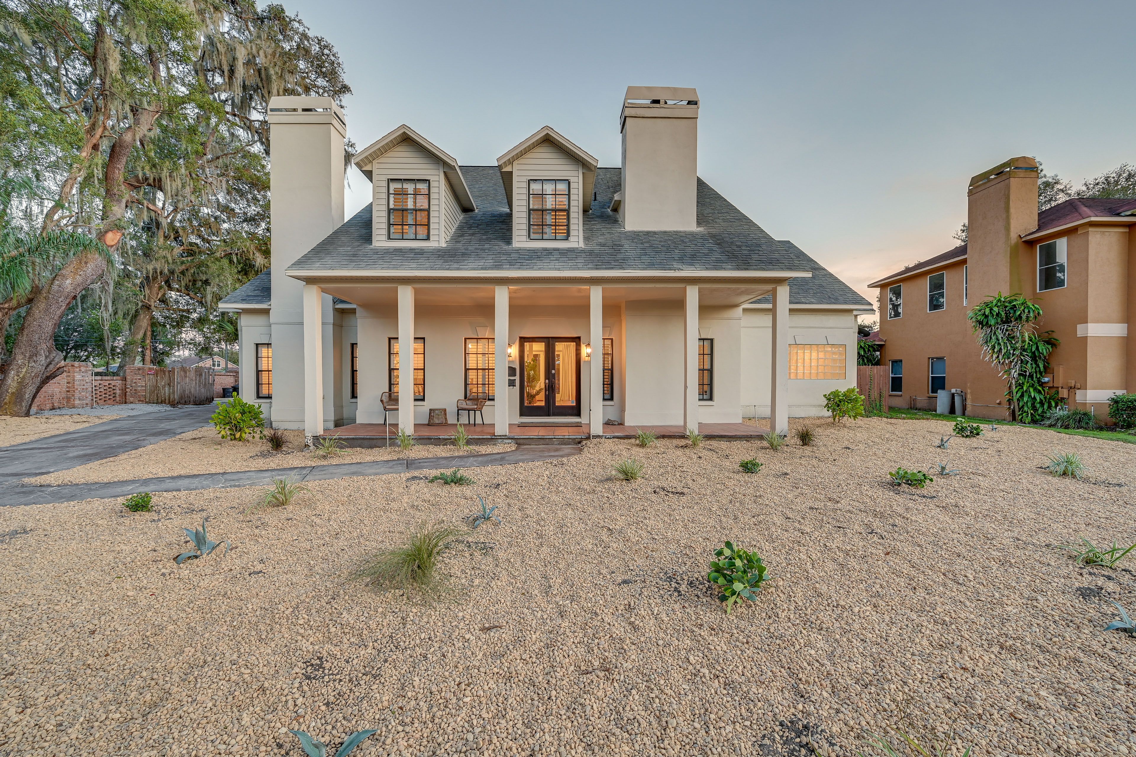 Parking | Driveway (4 Vehicles) | Overflow Parking (4 Vehicles) | RV Parking