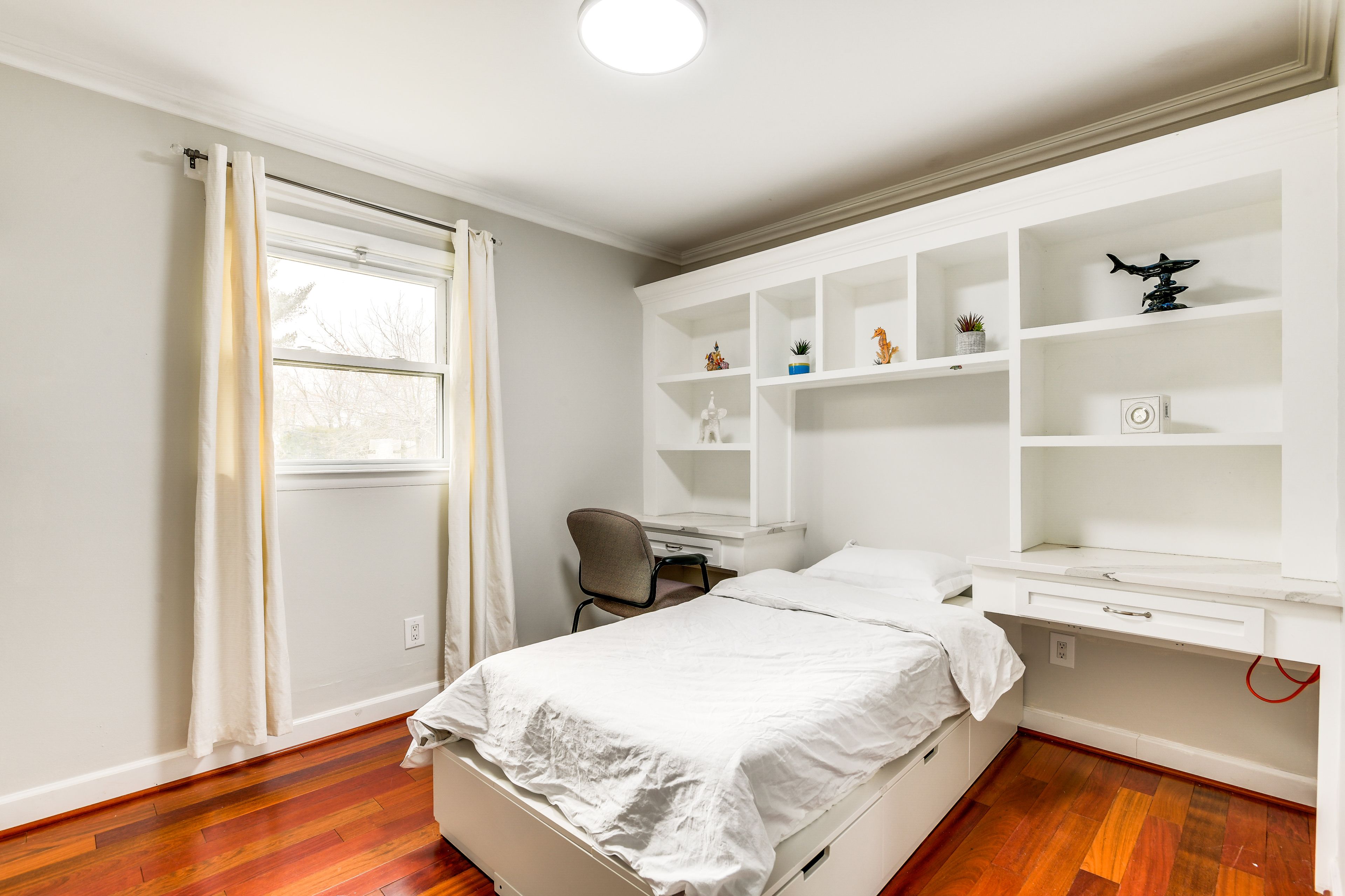 Bedroom 3 | Twin XL Bed | 2nd Floor