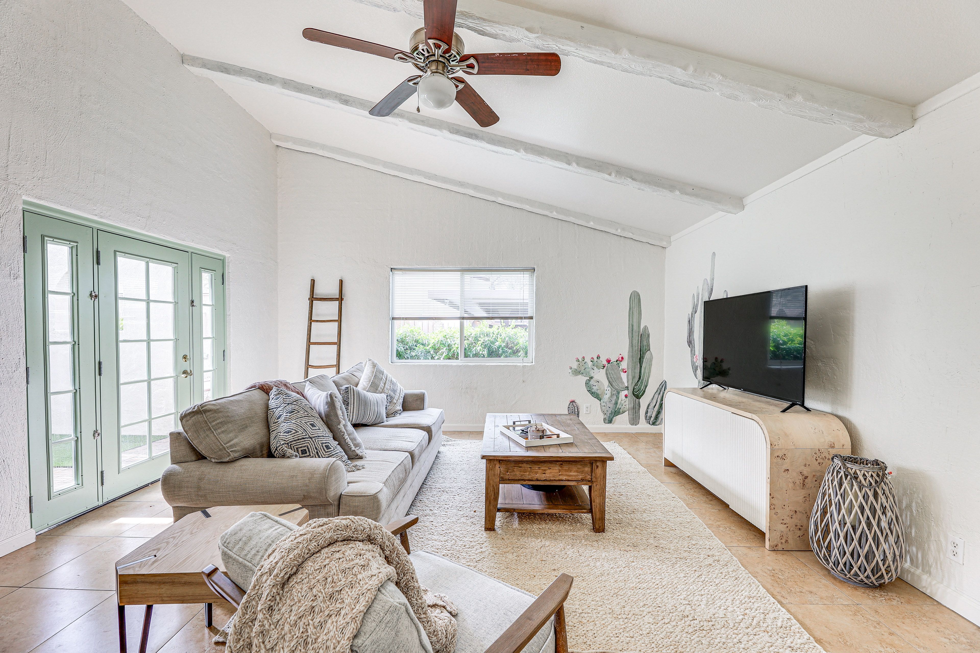 Mesa Vacation Rental | 2BR | 1BA | 1,186 Sq Ft | Step-Free Access