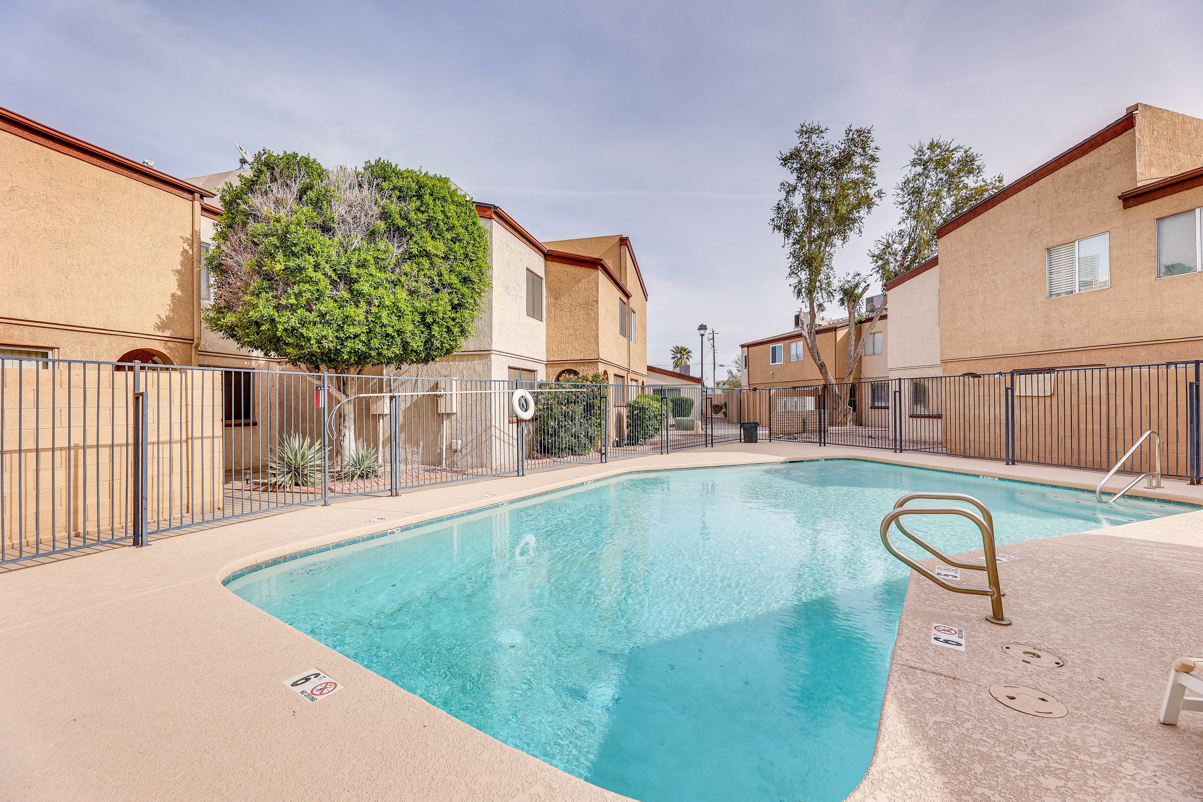Community Outdoor Pool