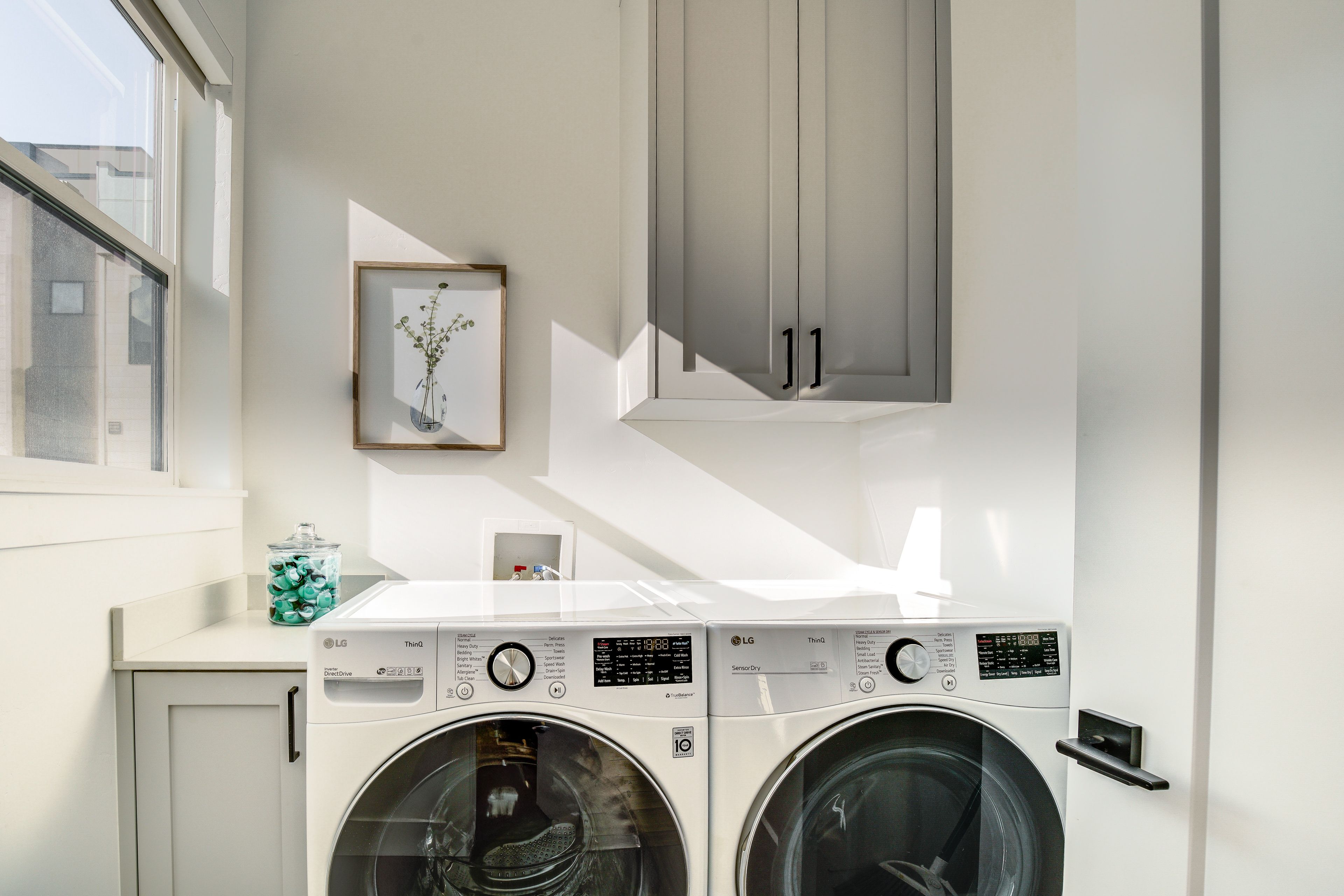 Washer + Dryer