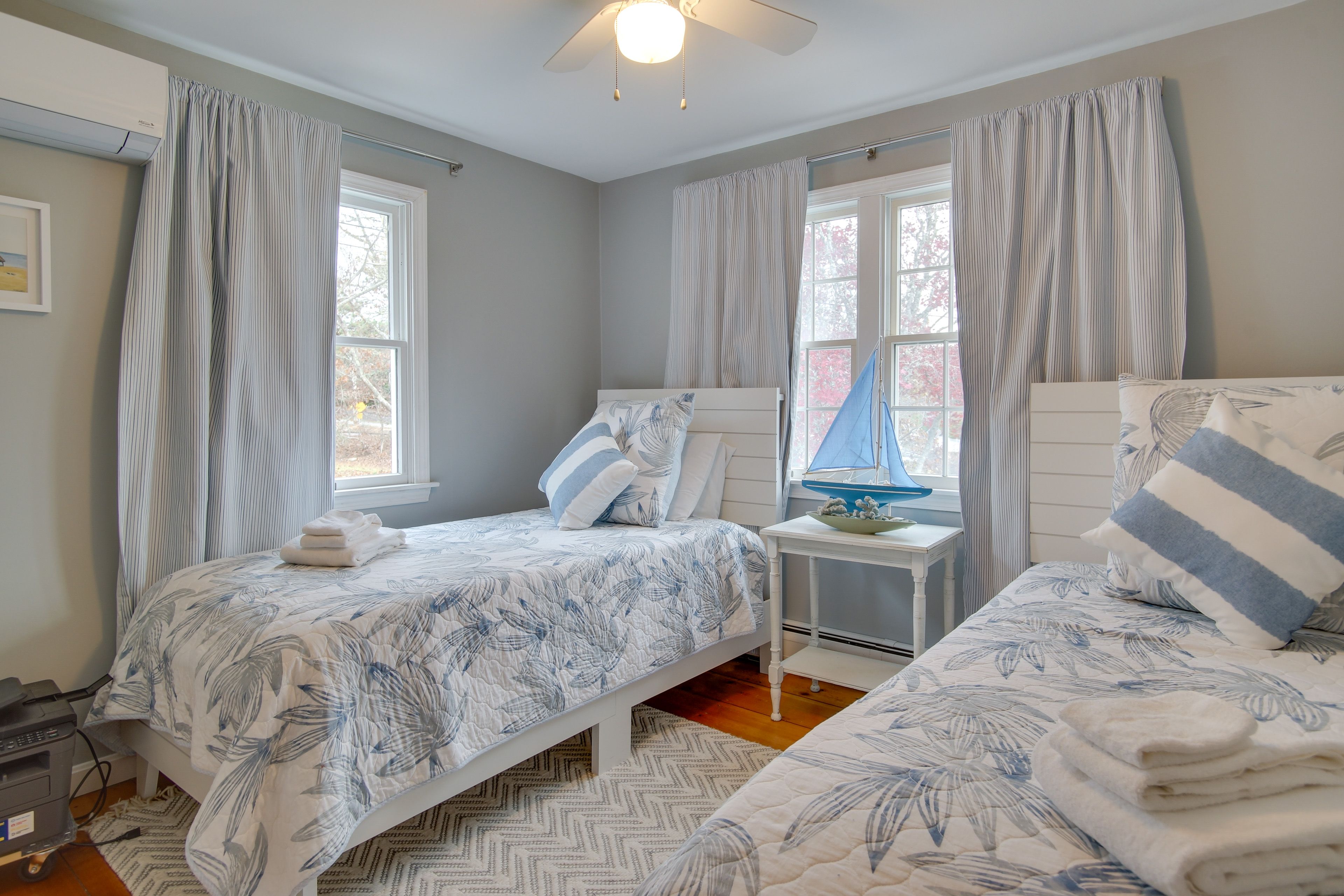 Bedroom 3 | Main Floor | 2 Twin Beds