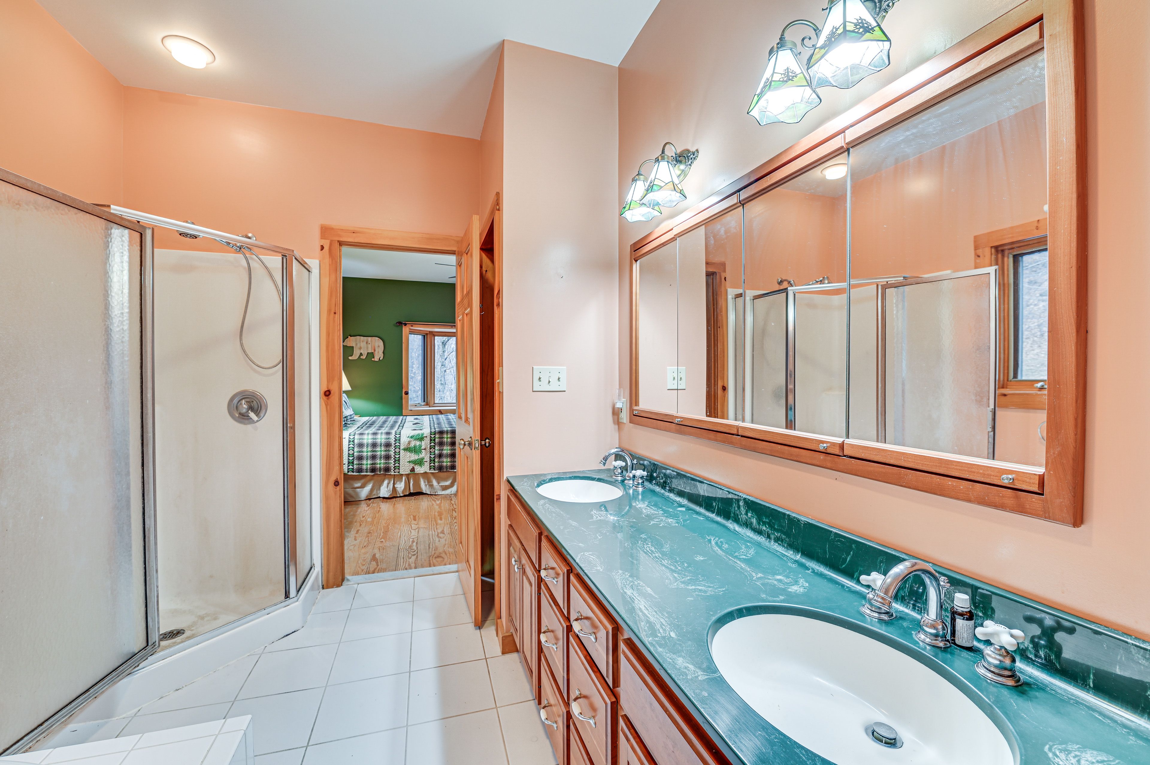 En-Suite Bathroom | 1st Floor | Complimentary Toiletries
