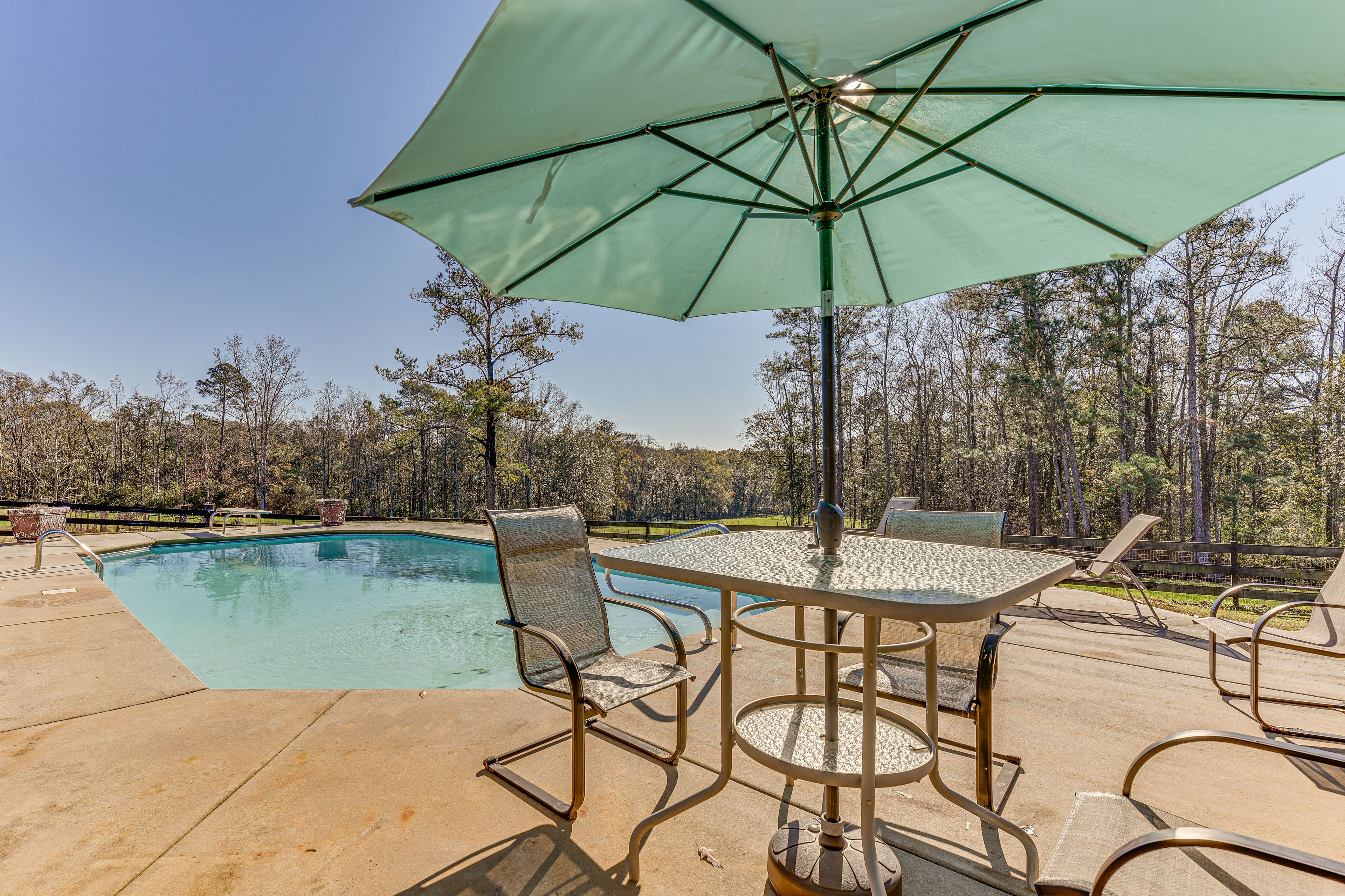 Private Outdoor Pool (Depth 1'-8')