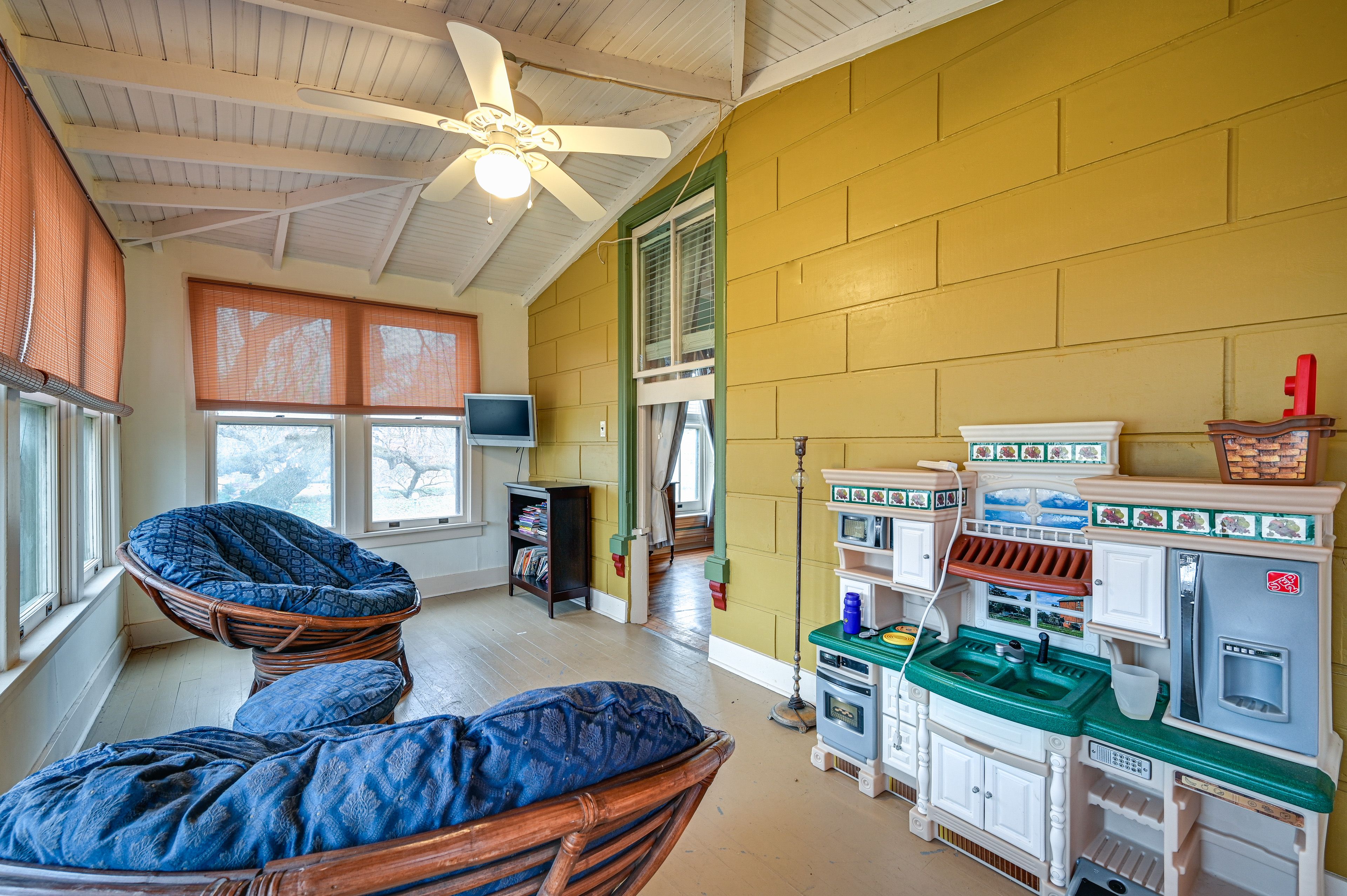 Sunroom | Access via Bedroom 5