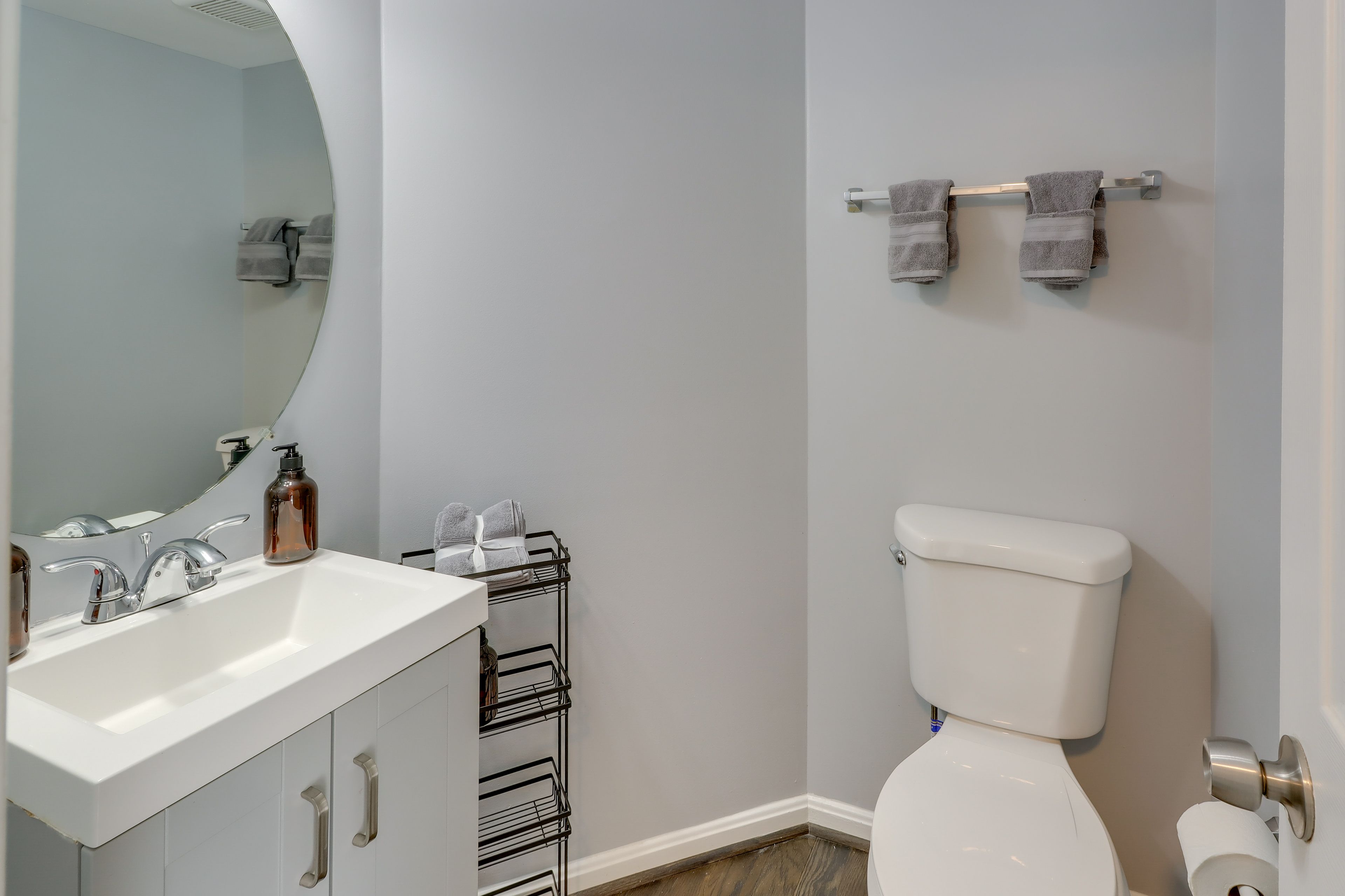 Half Bathroom | 1st Floor