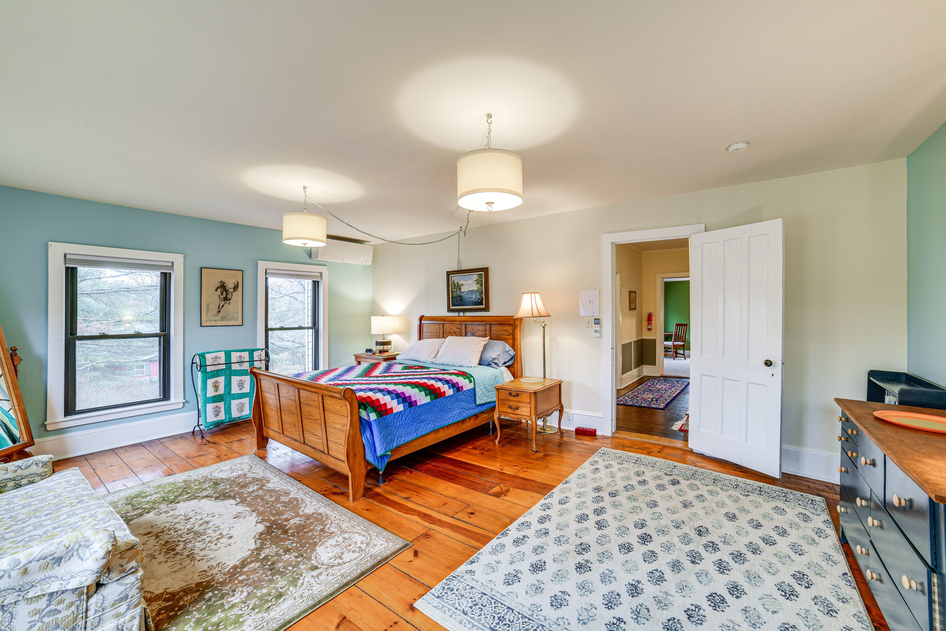 Bedroom 2 | Queen Bed | 2nd Floor
