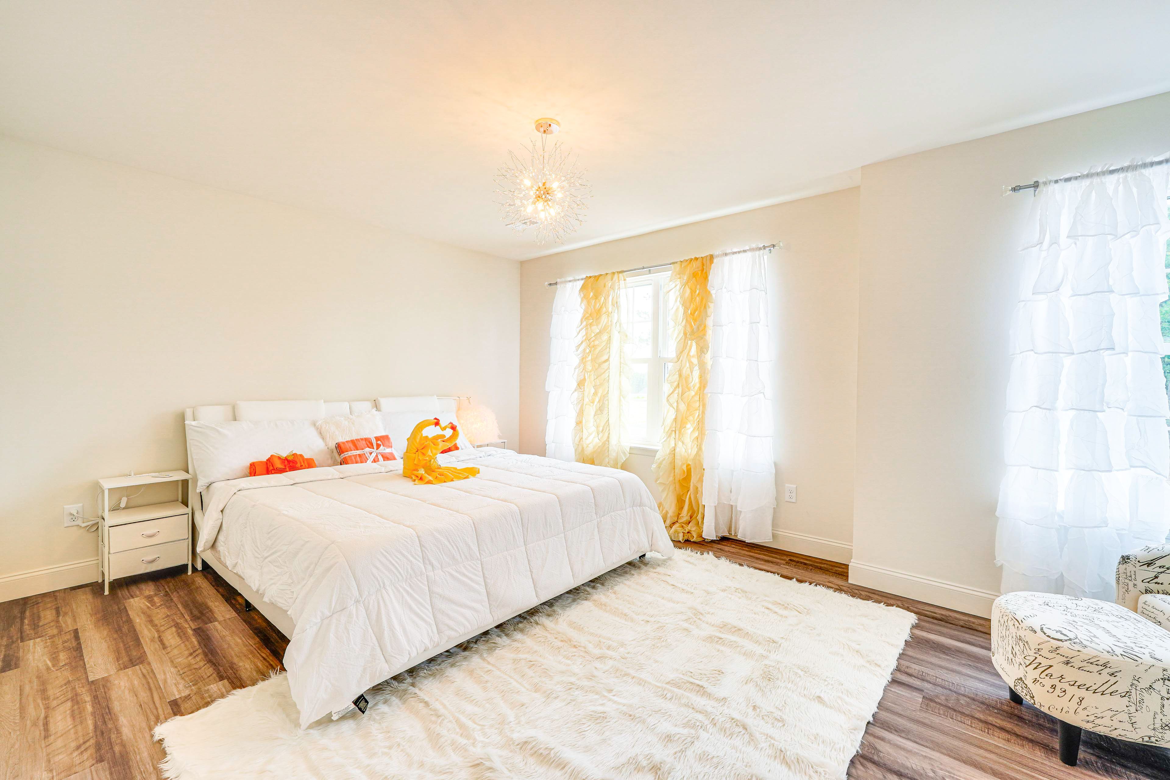 Bedroom 3 | King Bed | 2nd Floor