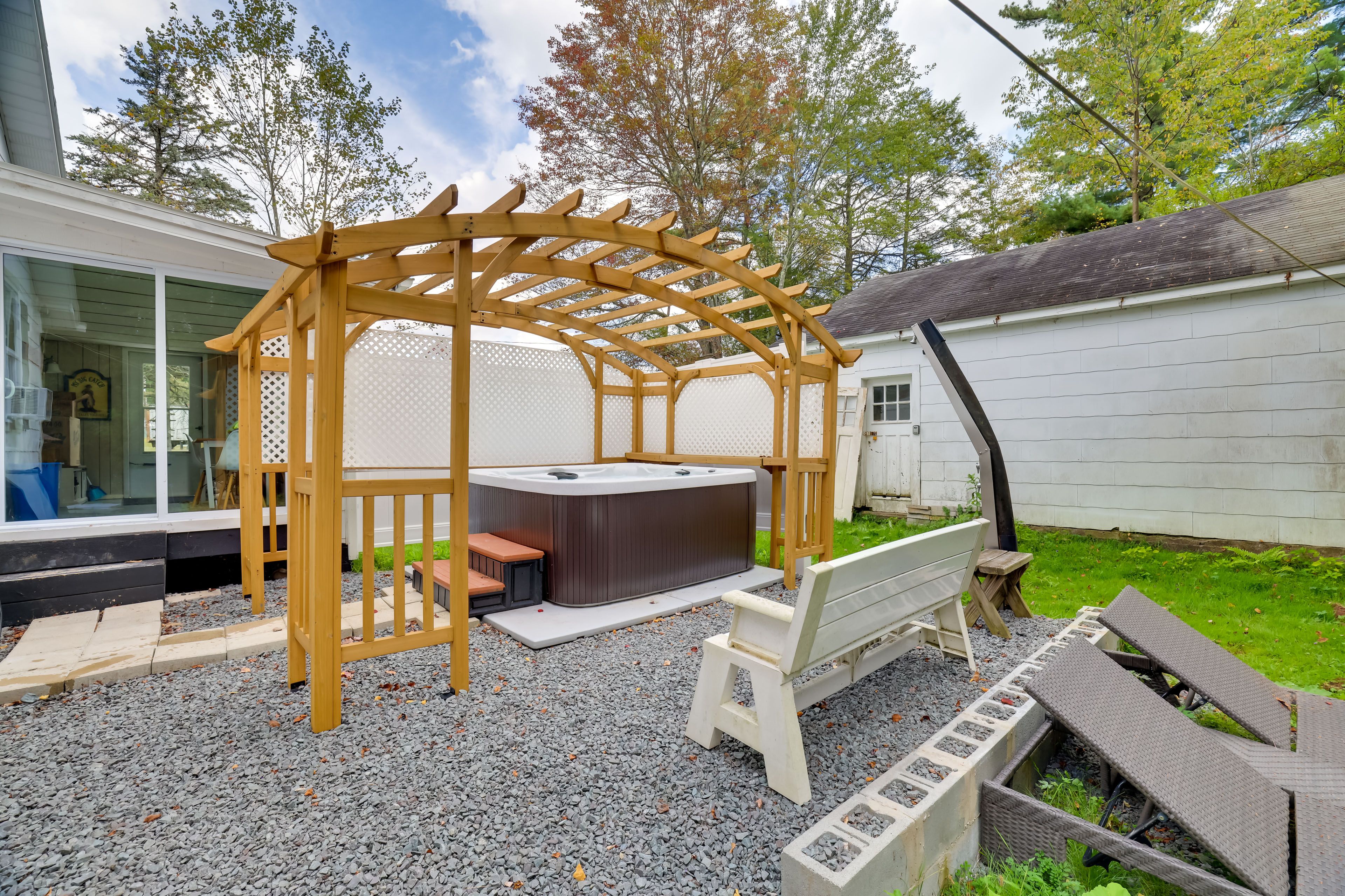 Pergola | Private Hot Tub