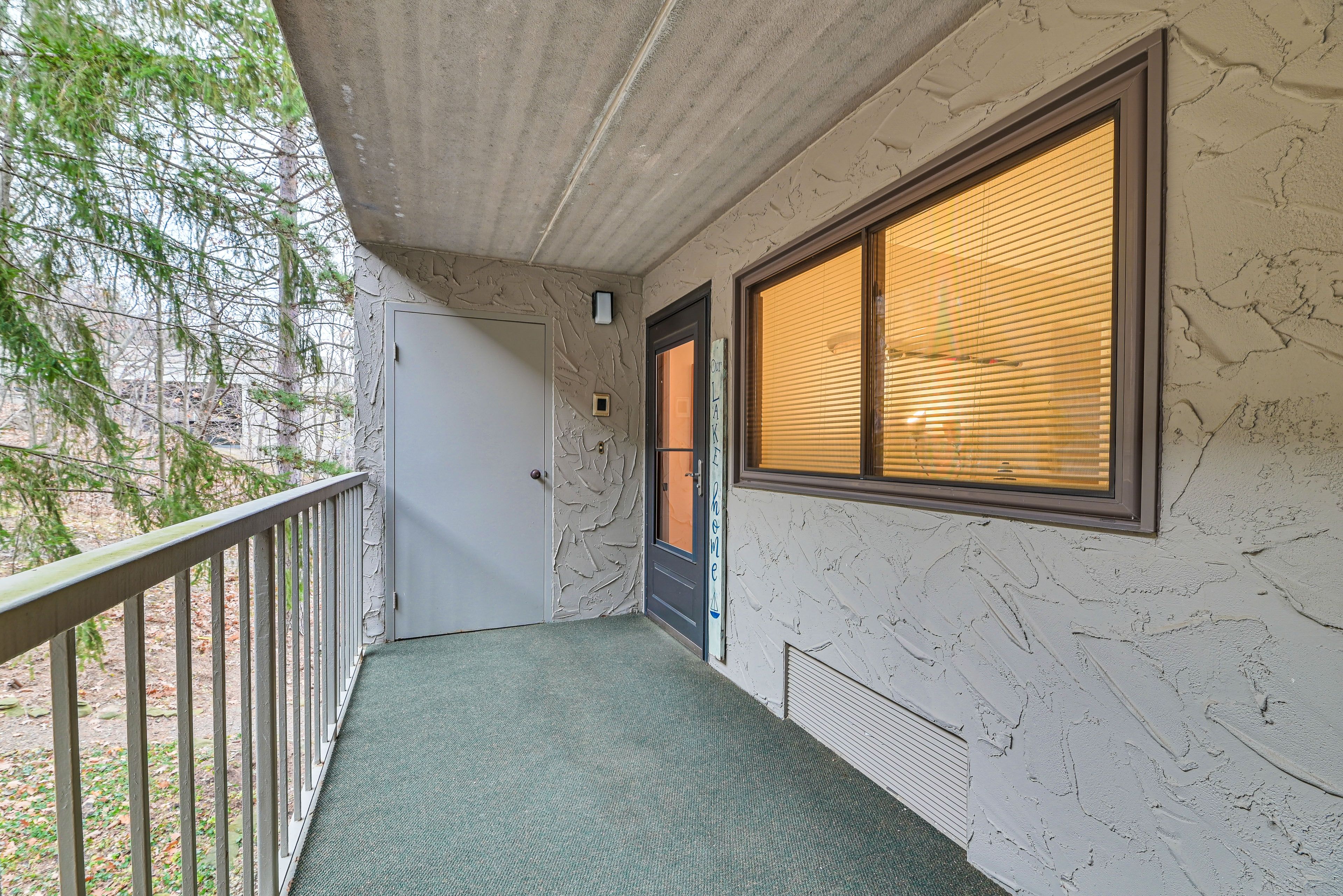 Condo Exterior | Private Entrance